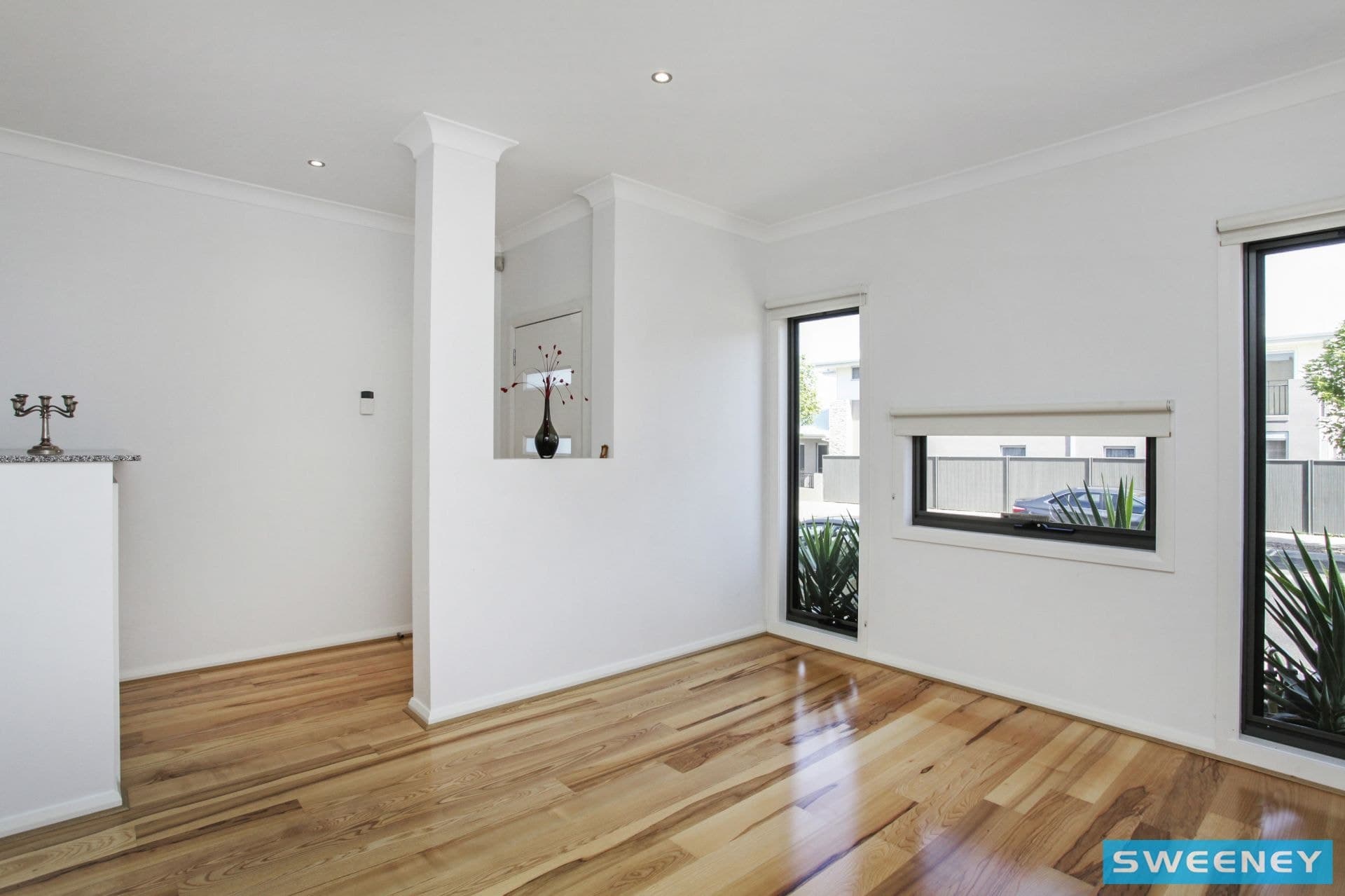 77 The Esplanade, Caroline Springs - Thumbnail 6