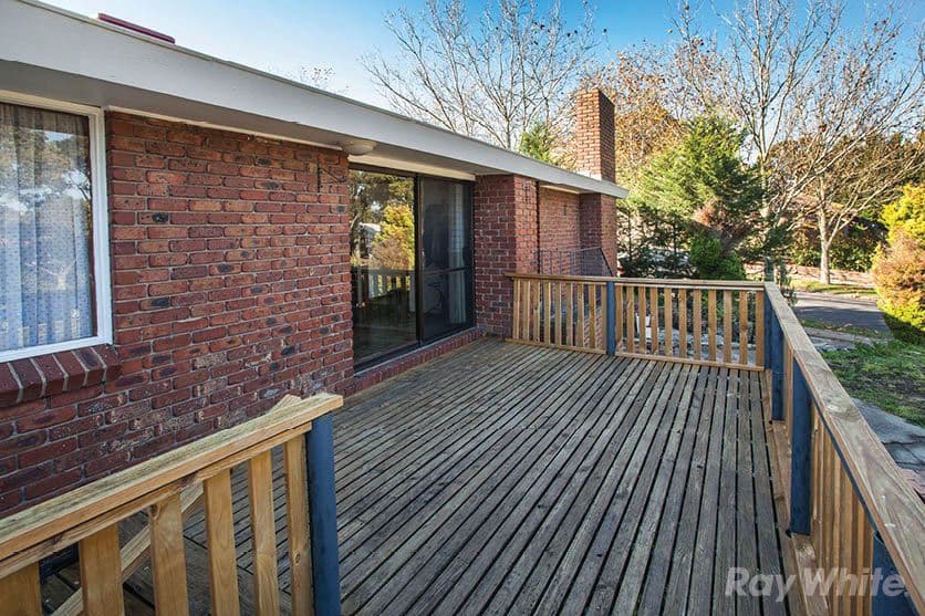 8 Bridgewater Way, Rowville VIC 3178, Rowville - Thumbnail 2