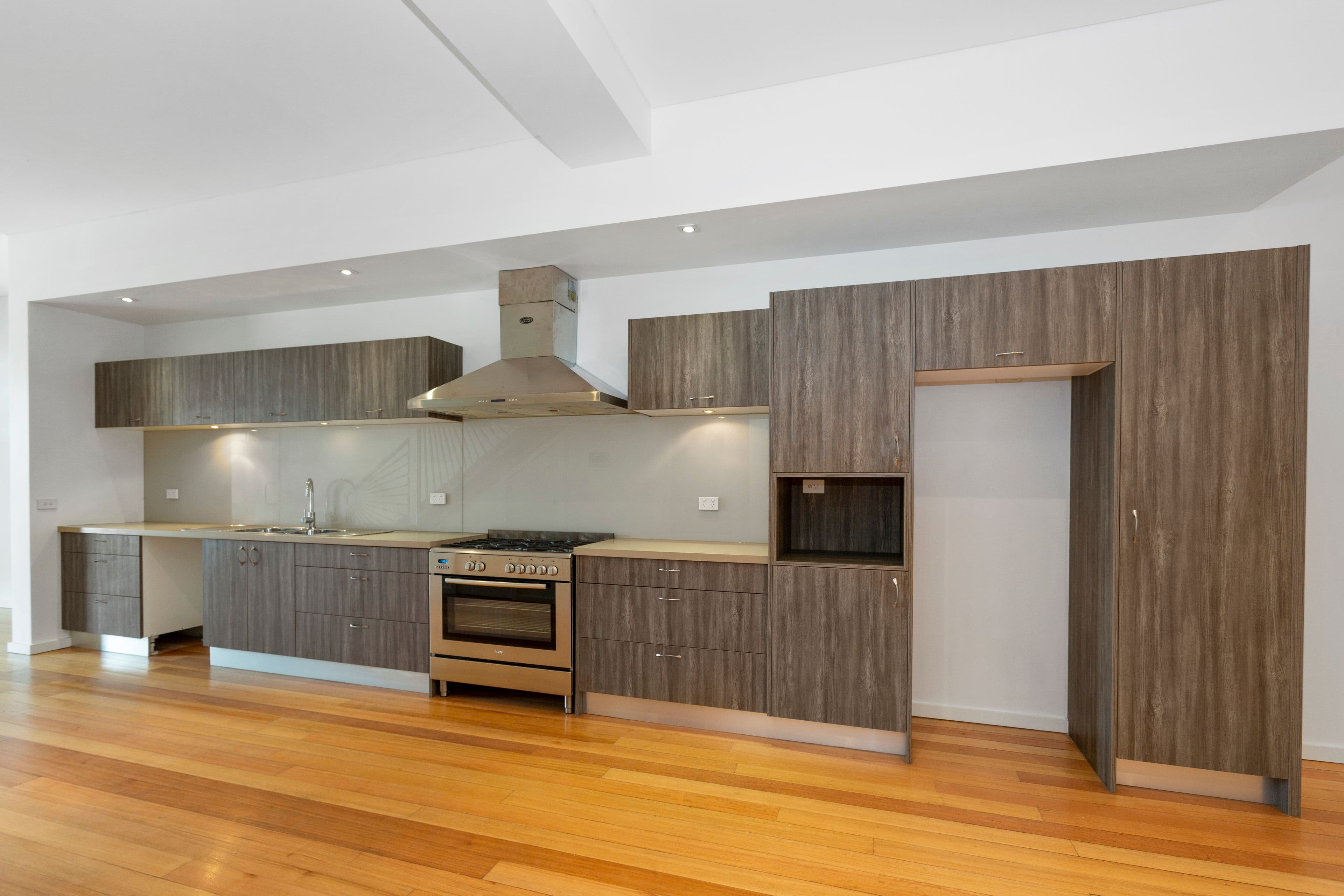 51 Warrigal Road, Hughesdale VIC 3166, Hughesdale - Thumbnail 3