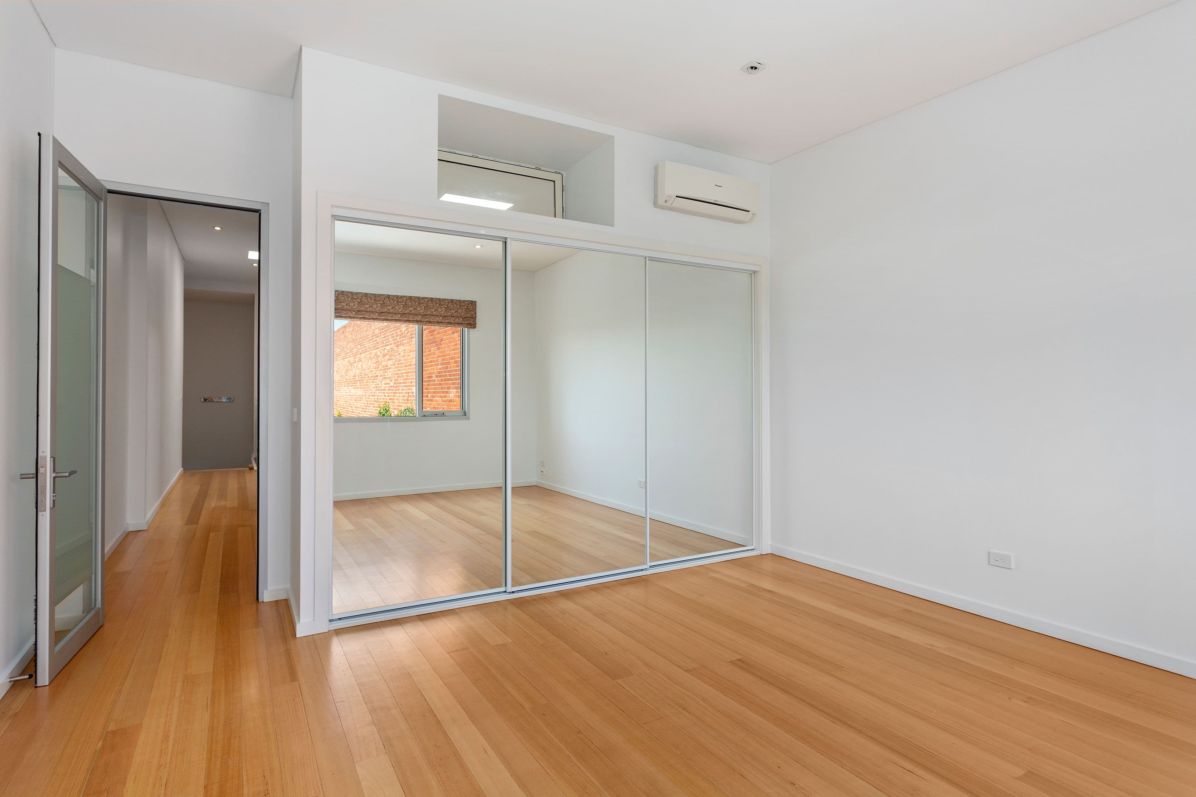 51 Warrigal Road, Hughesdale VIC 3166, Hughesdale - Thumbnail 8