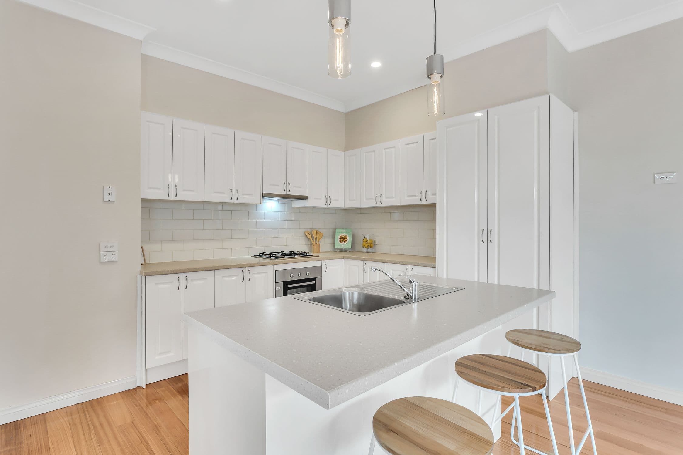 81 Cave Hill Road, Lilydale VIC 3140, Lilydale - Thumbnail 2