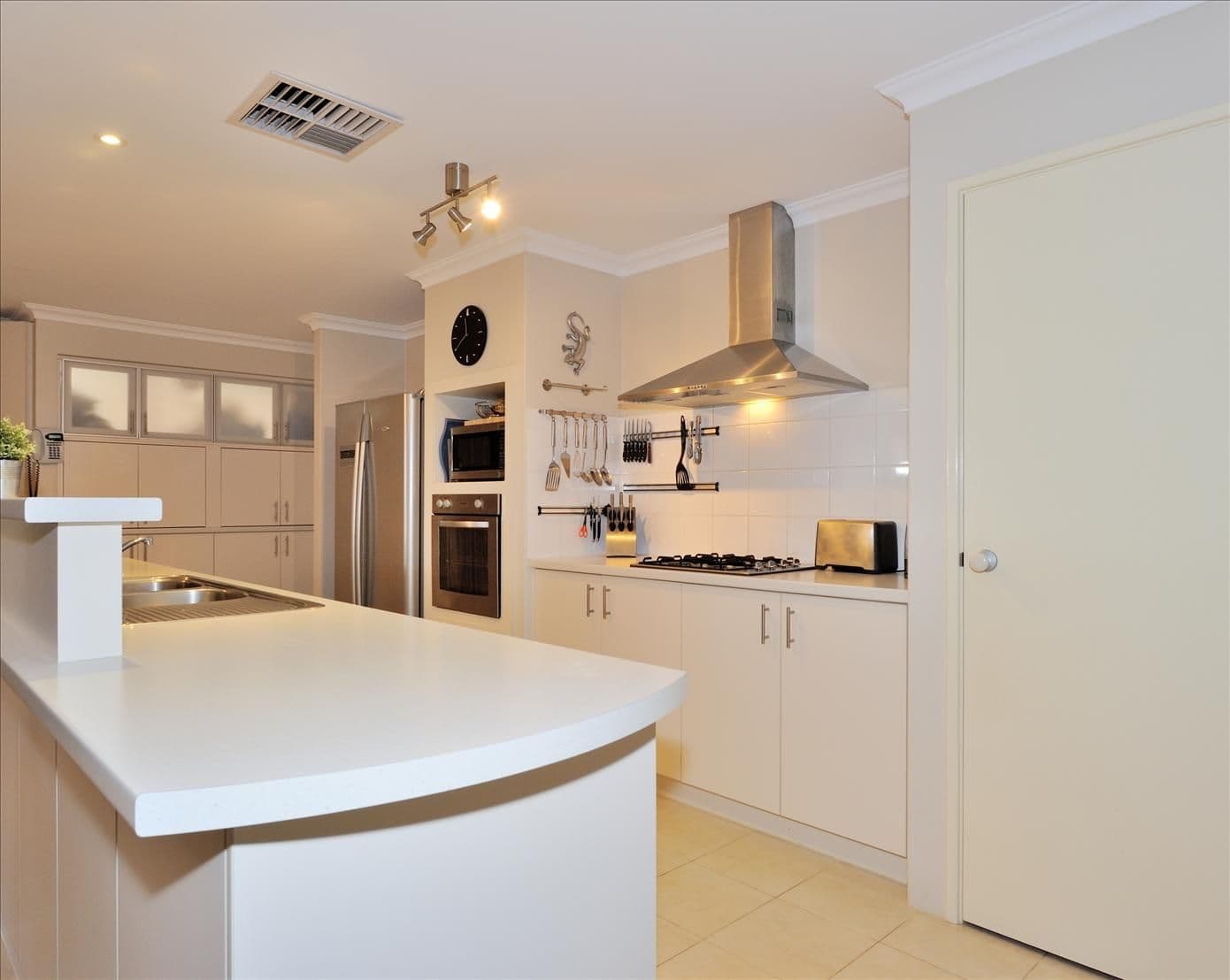 6 Durant Way, ELLENBROOK WA 6069, Ellenbrook - Thumbnail 3