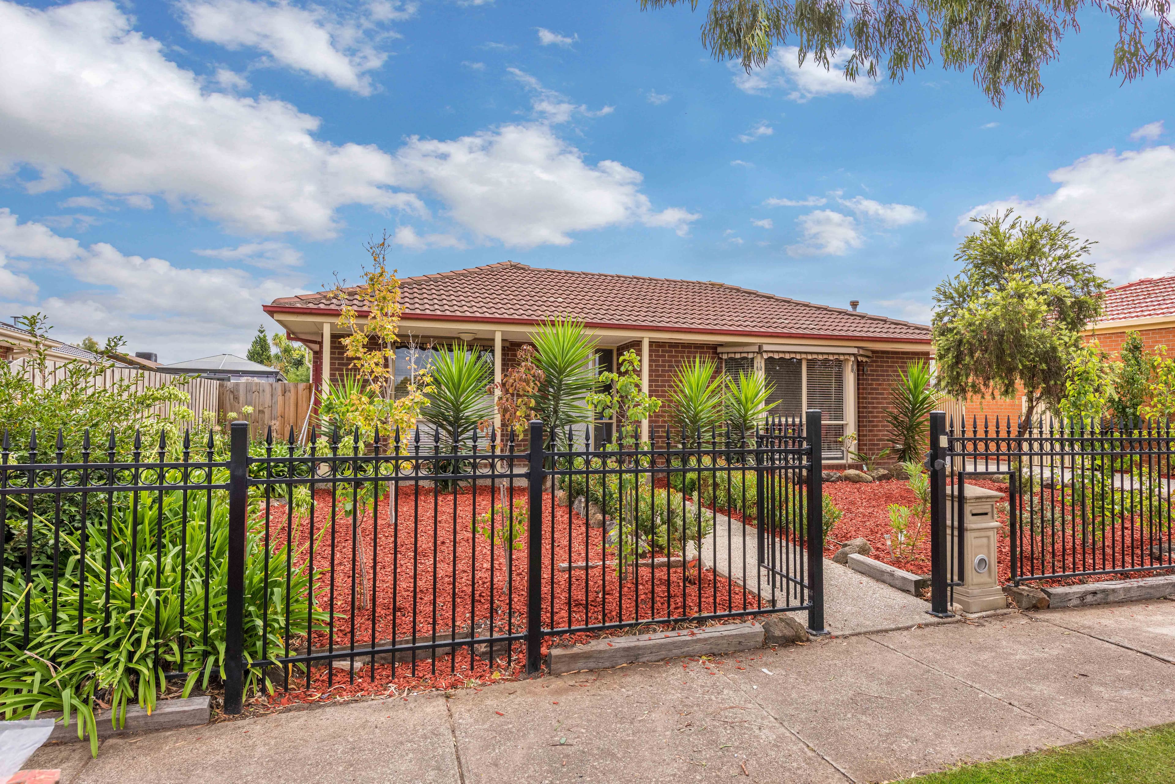 67 Prince of Wales Avenue, Mill Park VIC 3082, Mill Park - Thumbnail 3