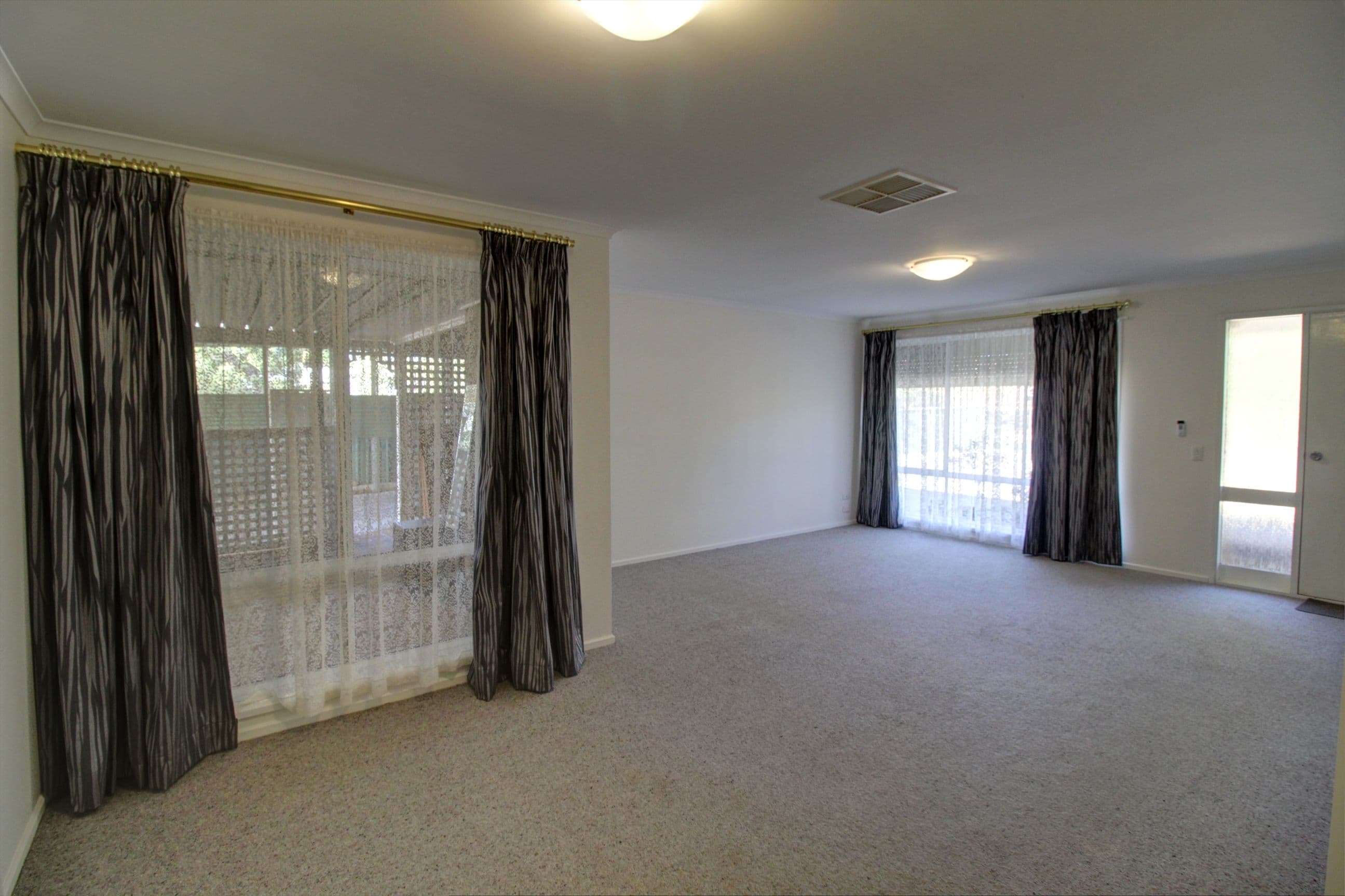 11 Westbrook Avenue, Loxton SA 5333, Loxton - Thumbnail 3