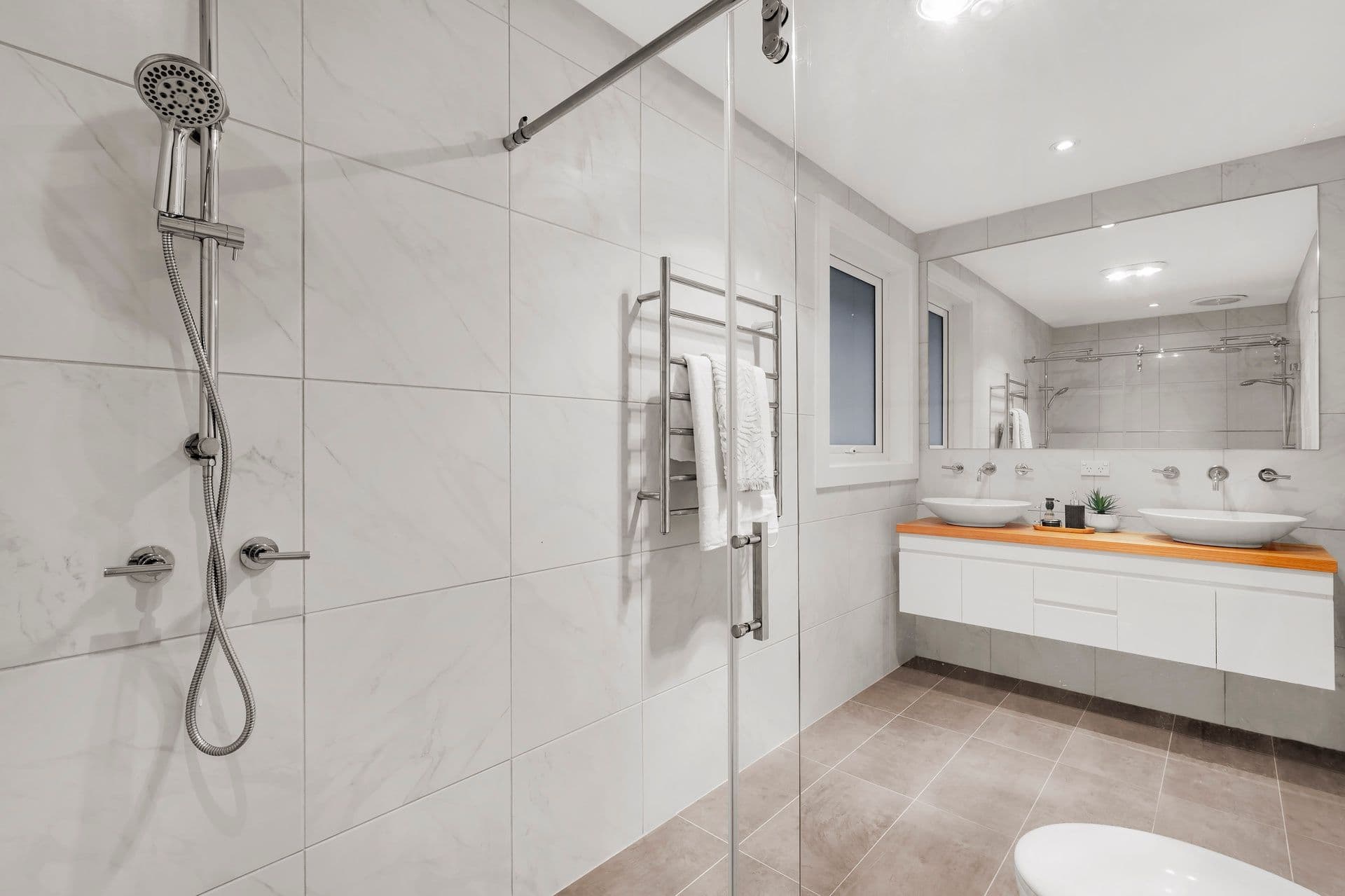 154 Reichelt Avenue, Montmorency VIC 3094, Montmorency - Thumbnail 6