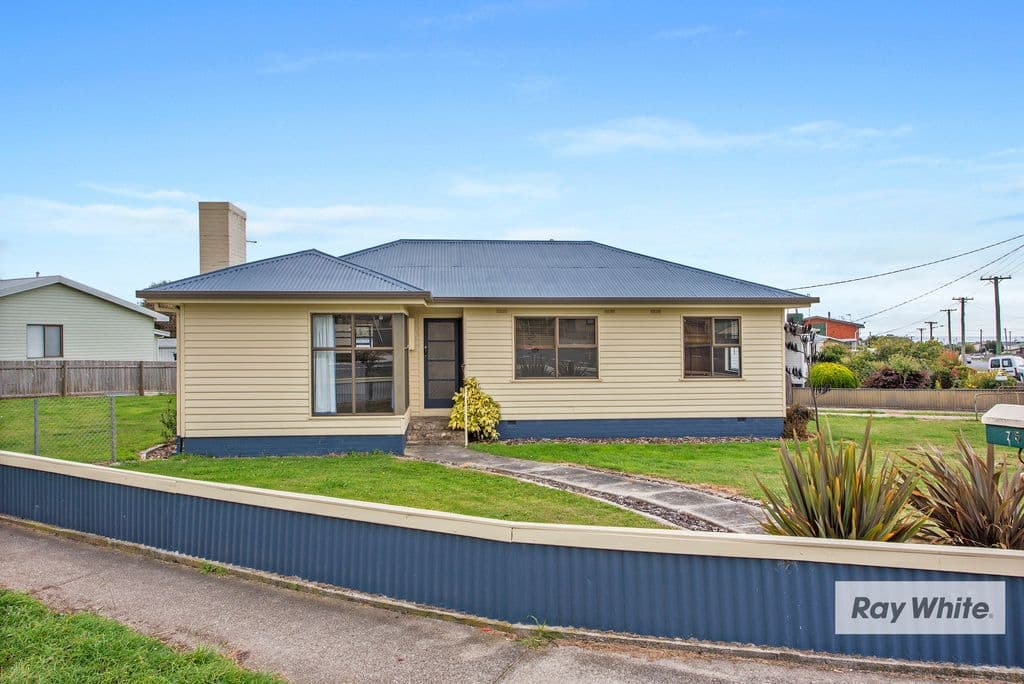 75 Simpson Street, Somerset TAS 7322, Somerset - Image 1
