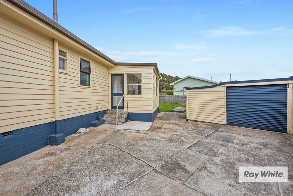75 Simpson Street, Somerset TAS 7322, Somerset - Thumbnail 2
