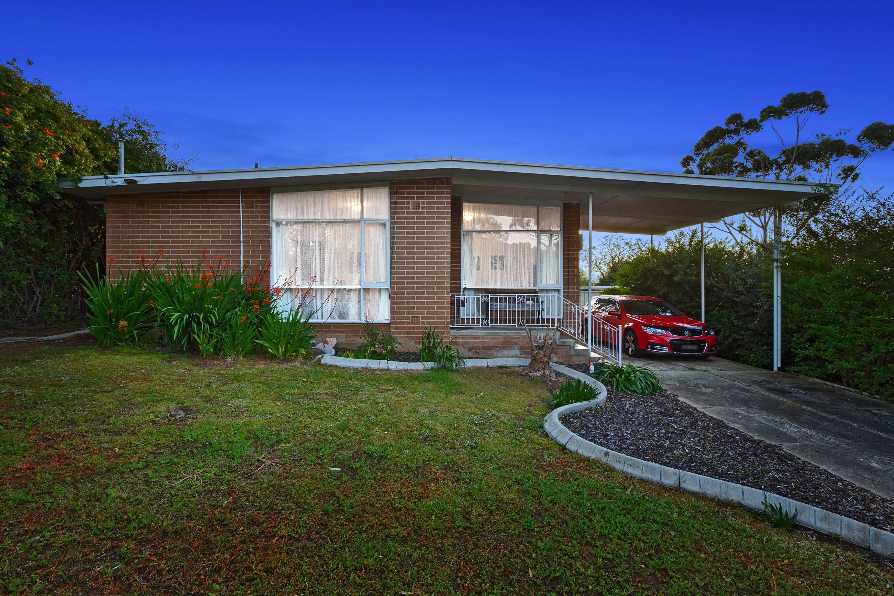 12 Sinclair Crescent, Para Hills SA 5096, Para Hills - Image 1