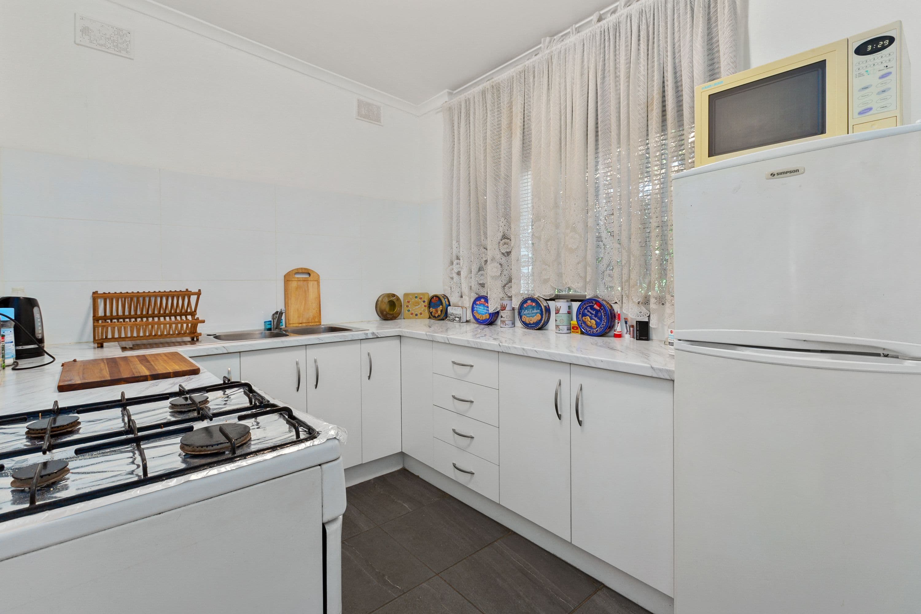 12 Sinclair Crescent, Para Hills SA 5096, Para Hills - Thumbnail 7
