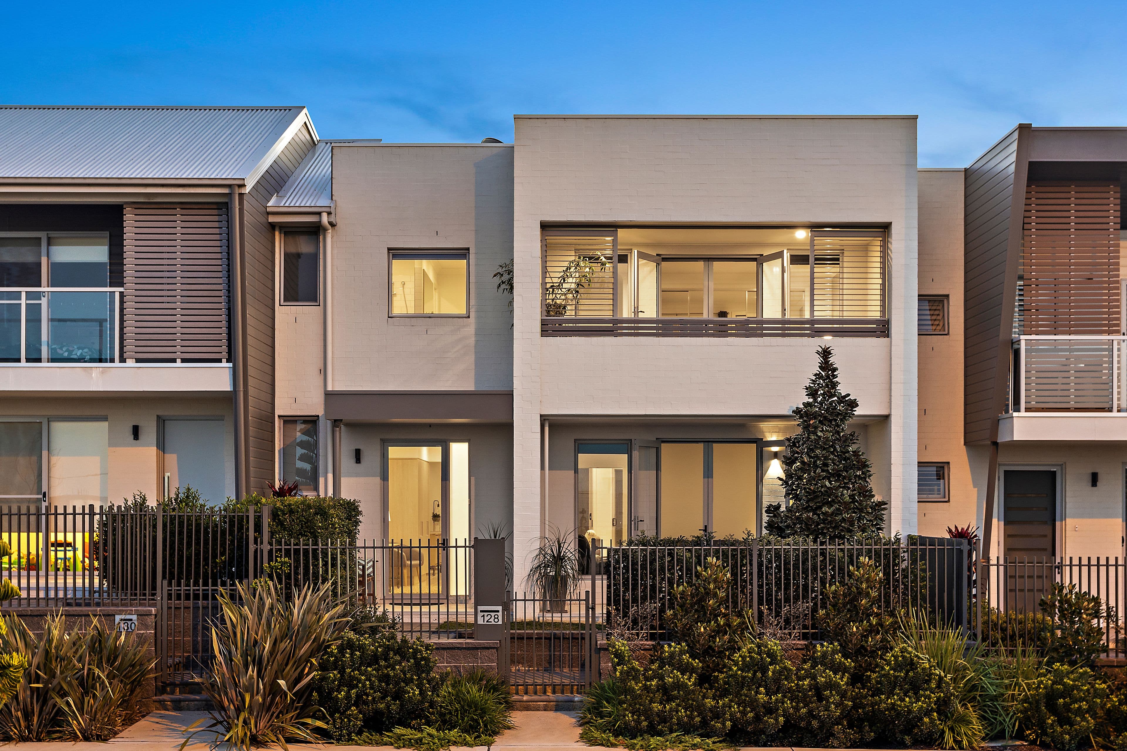 128 Harbour Boulevard, Shell Cove - Image 1