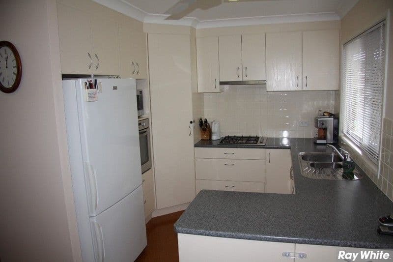 54 Lomatia Street, EVERTON HILLS QLD 4053, Everton Hills - Thumbnail 3