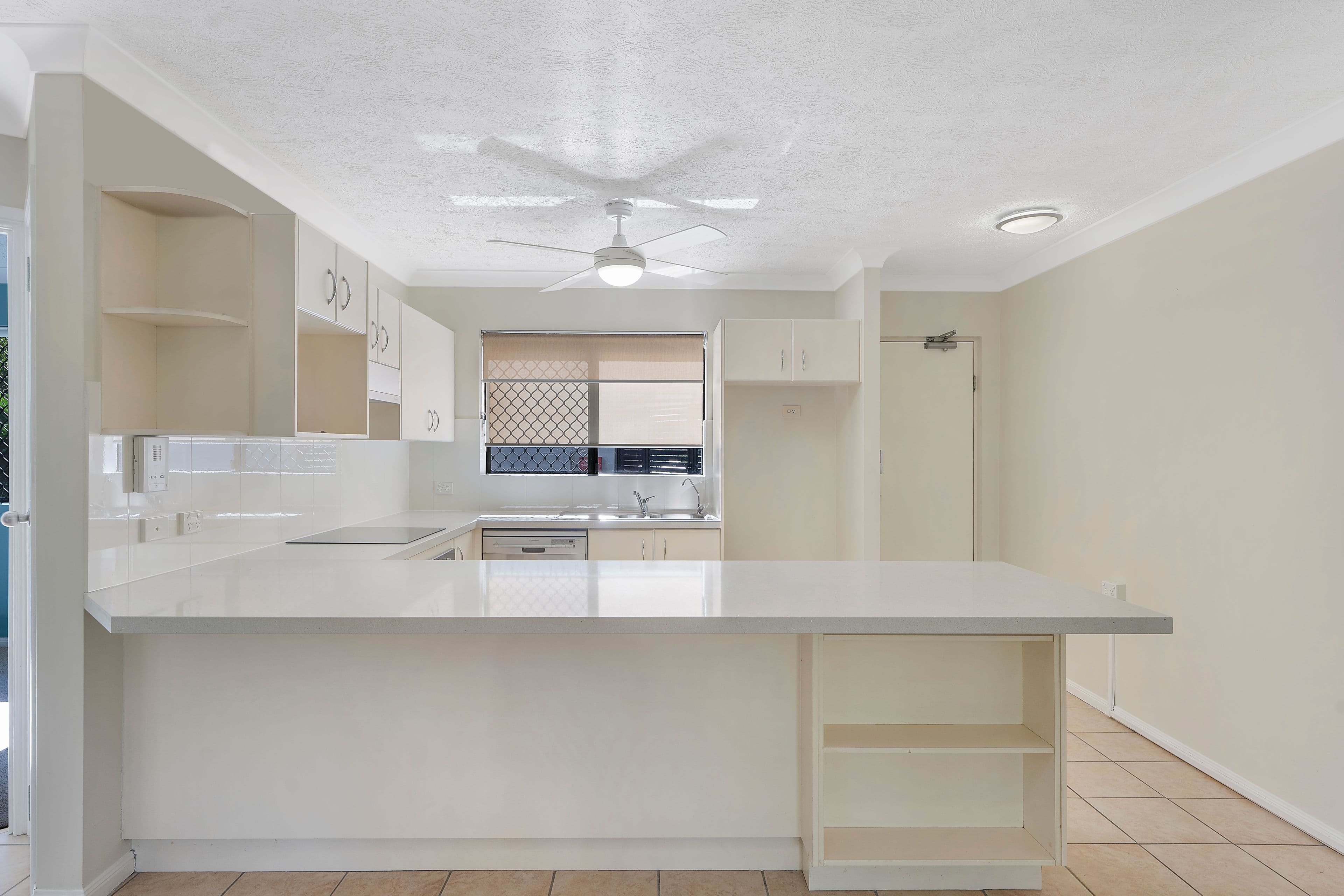 38 McIlwraith Street, Everton Park QLD 4053, Everton Park - Thumbnail 2