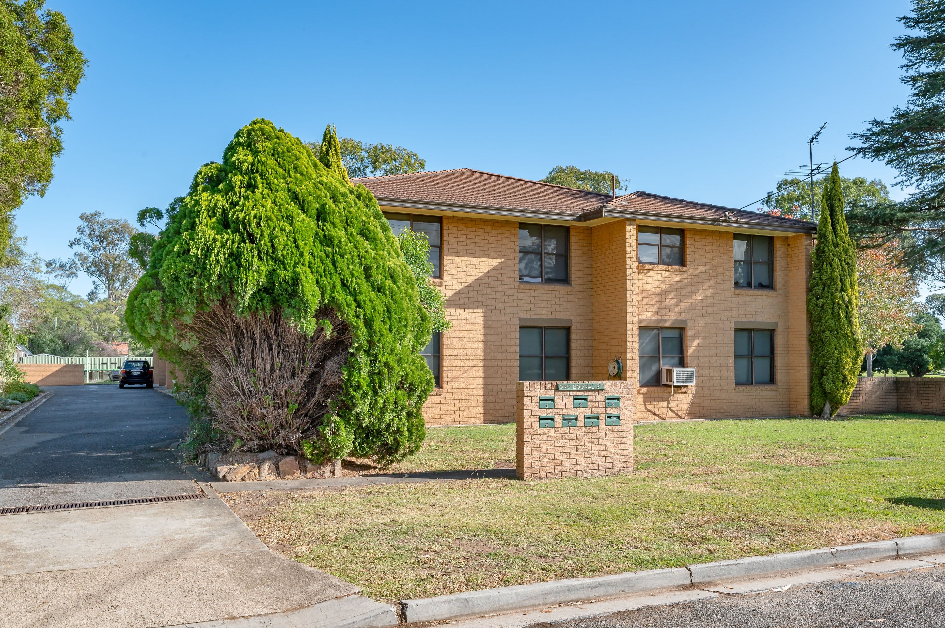 1 Boonal Street, Singleton NSW 2330, Singleton - Image 1
