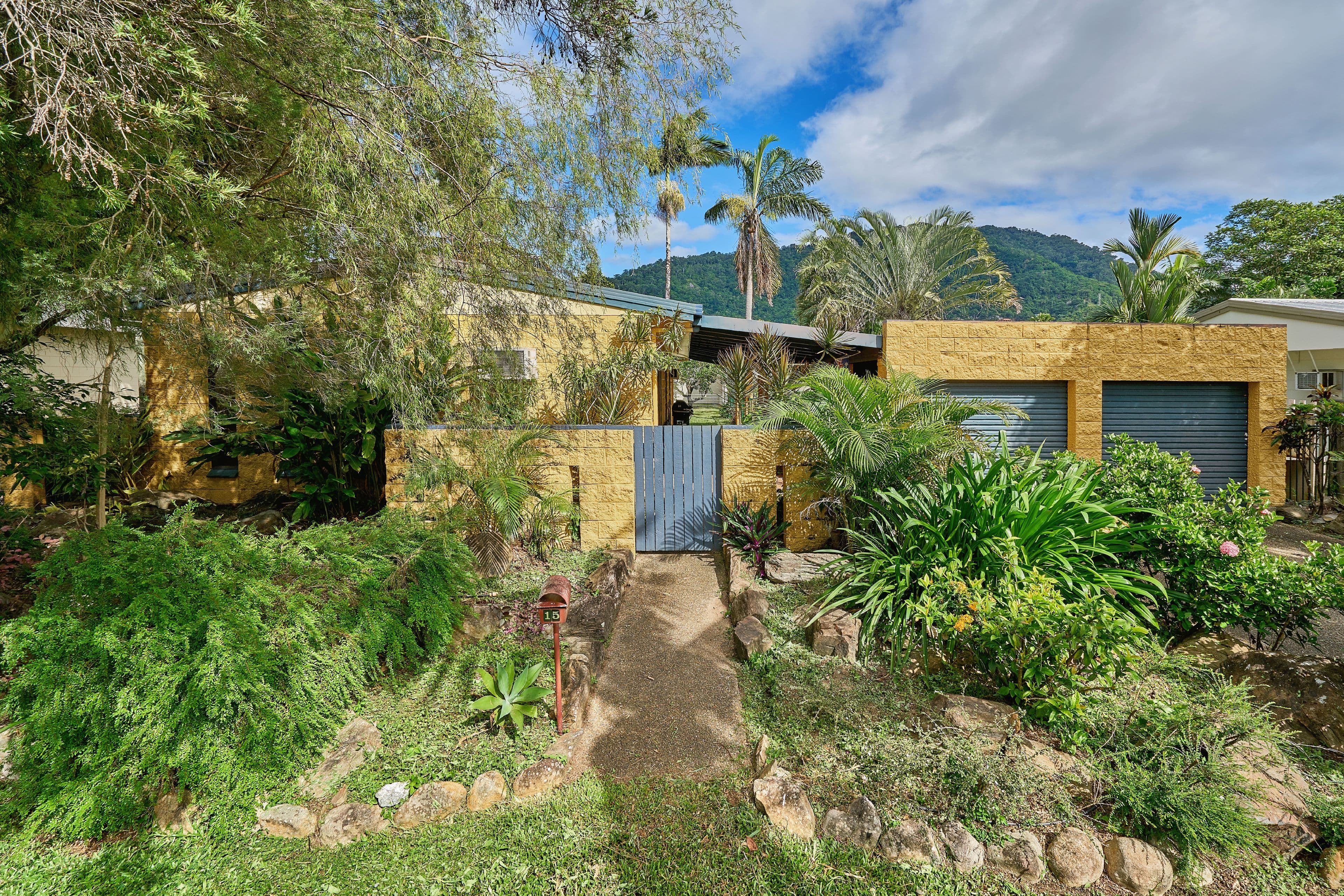 15 Pepperina Street, Mooroobool QLD 4870, Mooroobool - Thumbnail 3