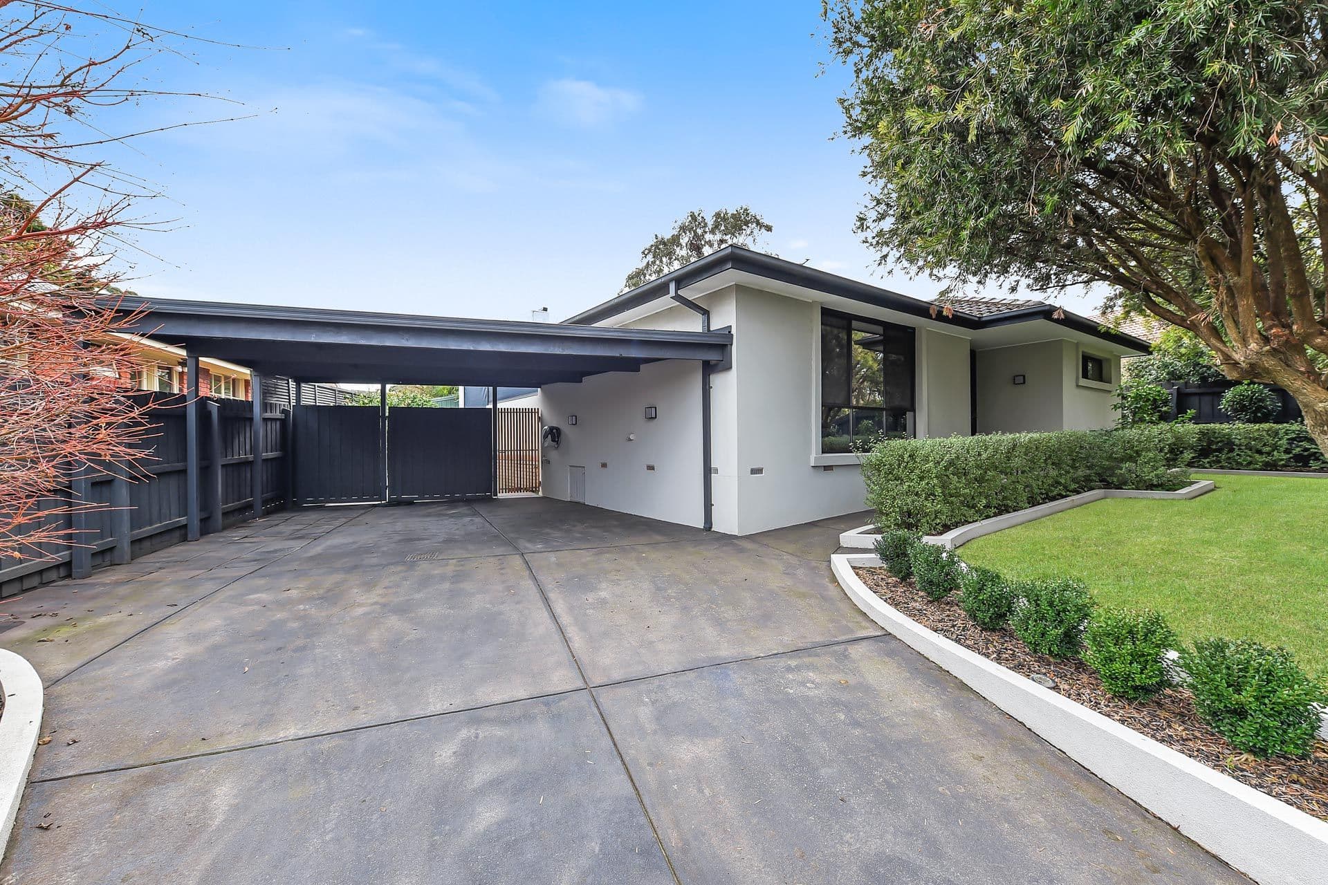 12 Maramba Drive, Narre Warren VIC 3805, Narre Warren - Thumbnail 2
