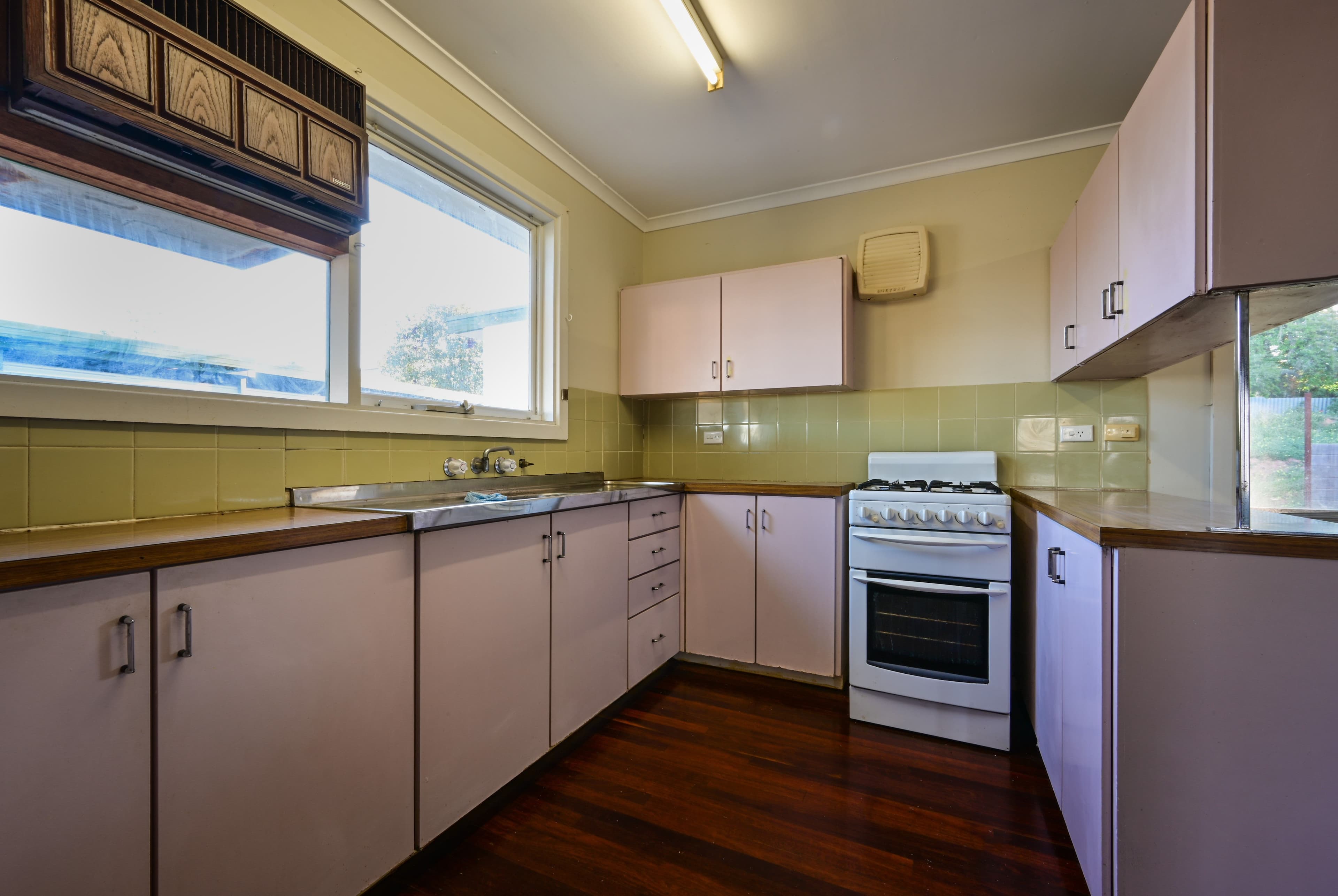 22 Cummins Street, Port Augusta SA 5700, Port Augusta - Thumbnail 3