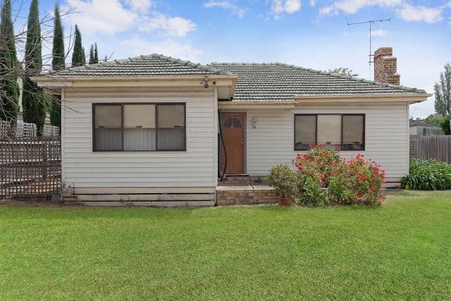 36 Pickett Street, Reservoir VIC 3073, Reservoir - Thumbnail 2