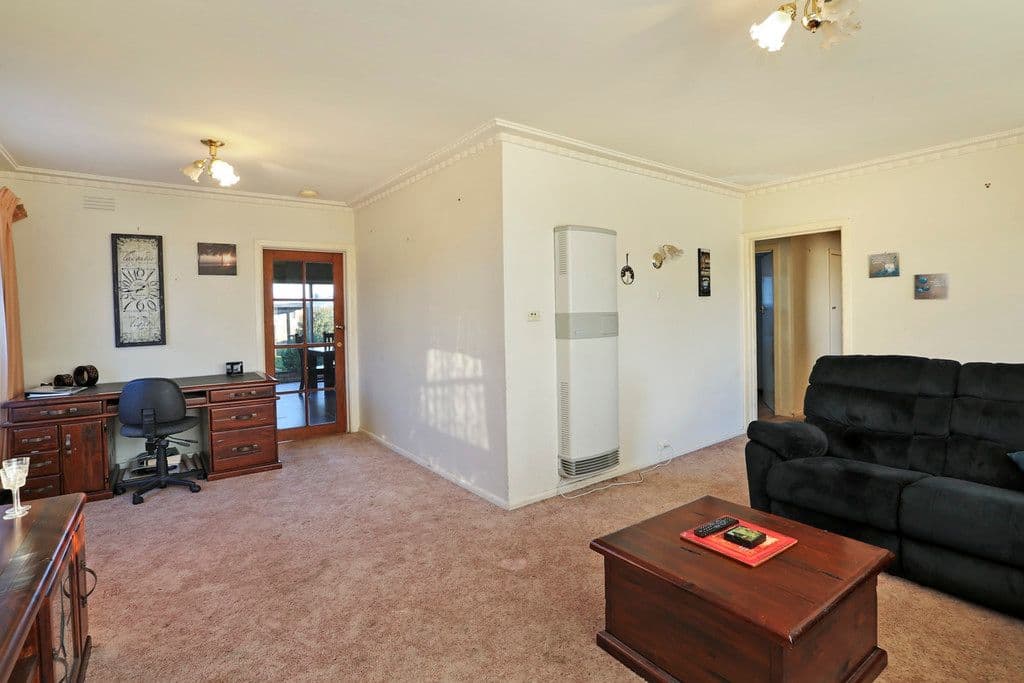 74 Flinders Avenue, LARA VIC 3212, Lara - Thumbnail 5