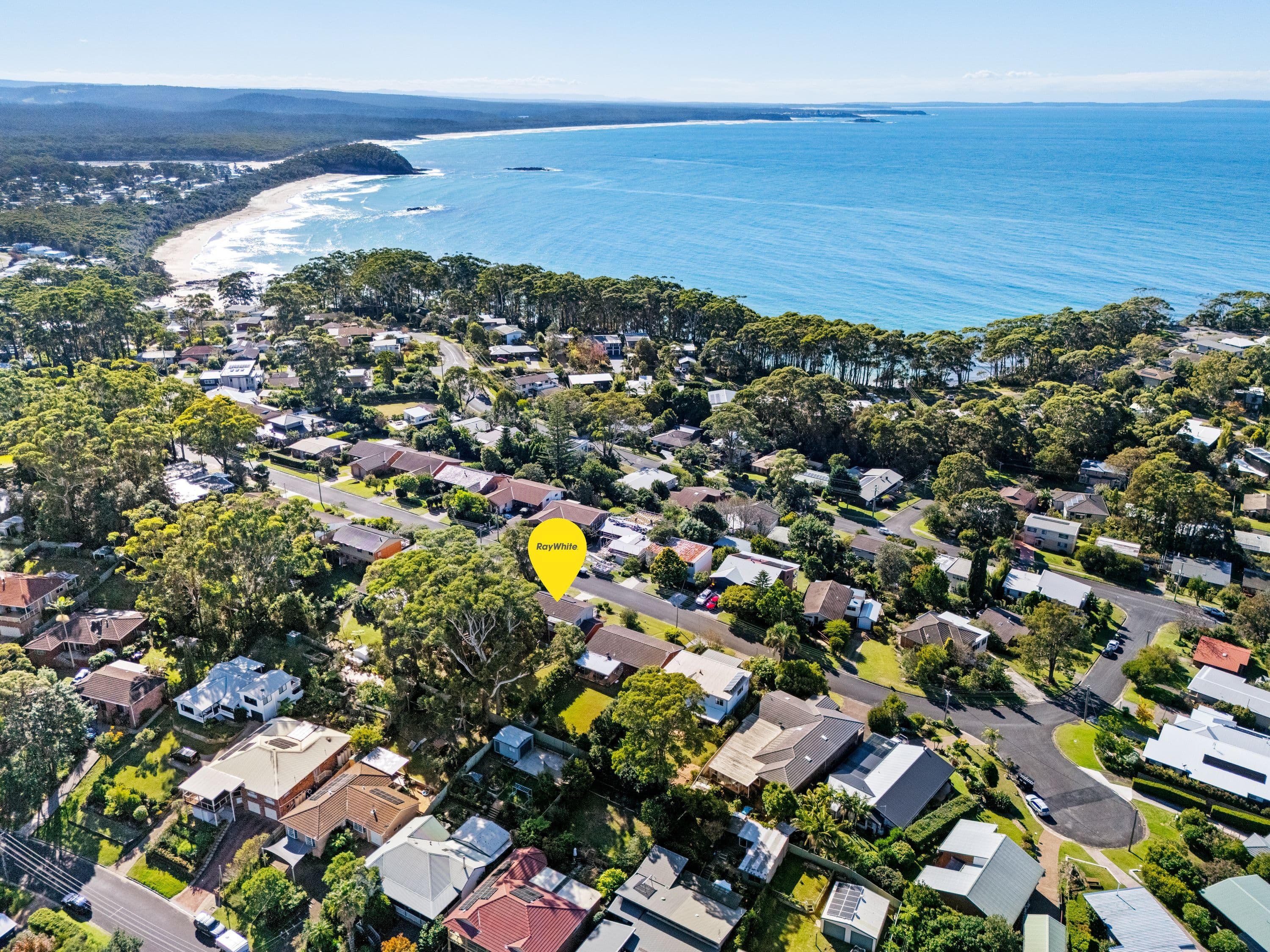 27 Hilltop Crescent, Mollymook Beach NSW 2539, Mollymook Beach - Thumbnail 3