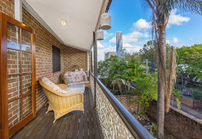 42 Grenier Street, Spring Hill QLD 4000, Spring Hill - Thumbnail 2