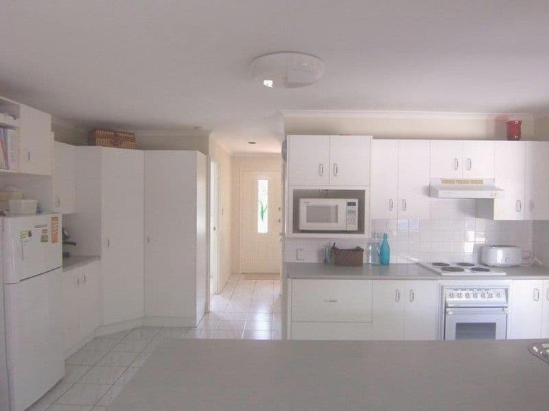 33 Jardine Drive, SPRINGWOOD QLD 4127, Springwood - Thumbnail 3