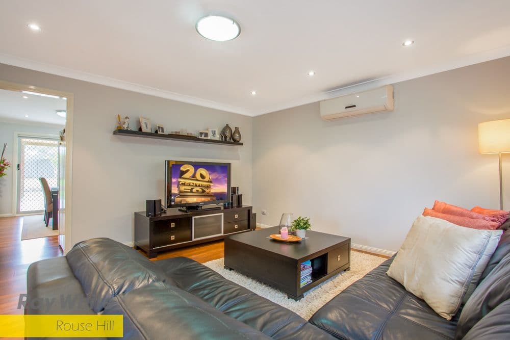 8 Balmain Place, DOONSIDE NSW 2767, Doonside - Thumbnail 2