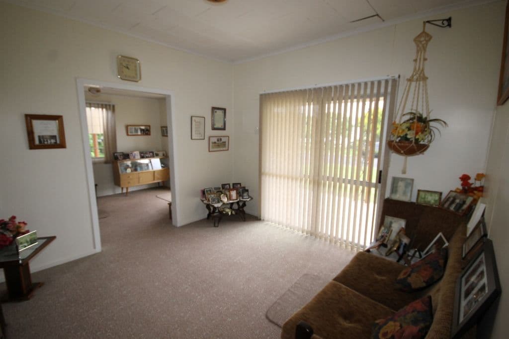 22 Garrow Street, DALBY QLD 4405, Dalby - Thumbnail 3