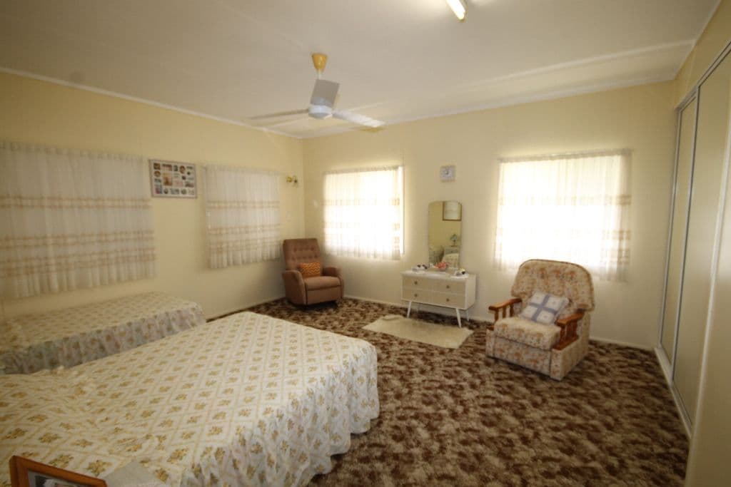 22 Garrow Street, DALBY QLD 4405, Dalby - Thumbnail 7