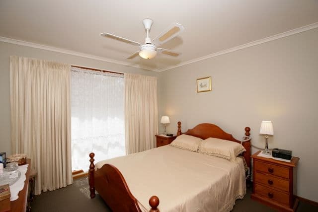 23 Henschke Avenue, SAN ISIDORE NSW 2650, San Isidore - Thumbnail 3