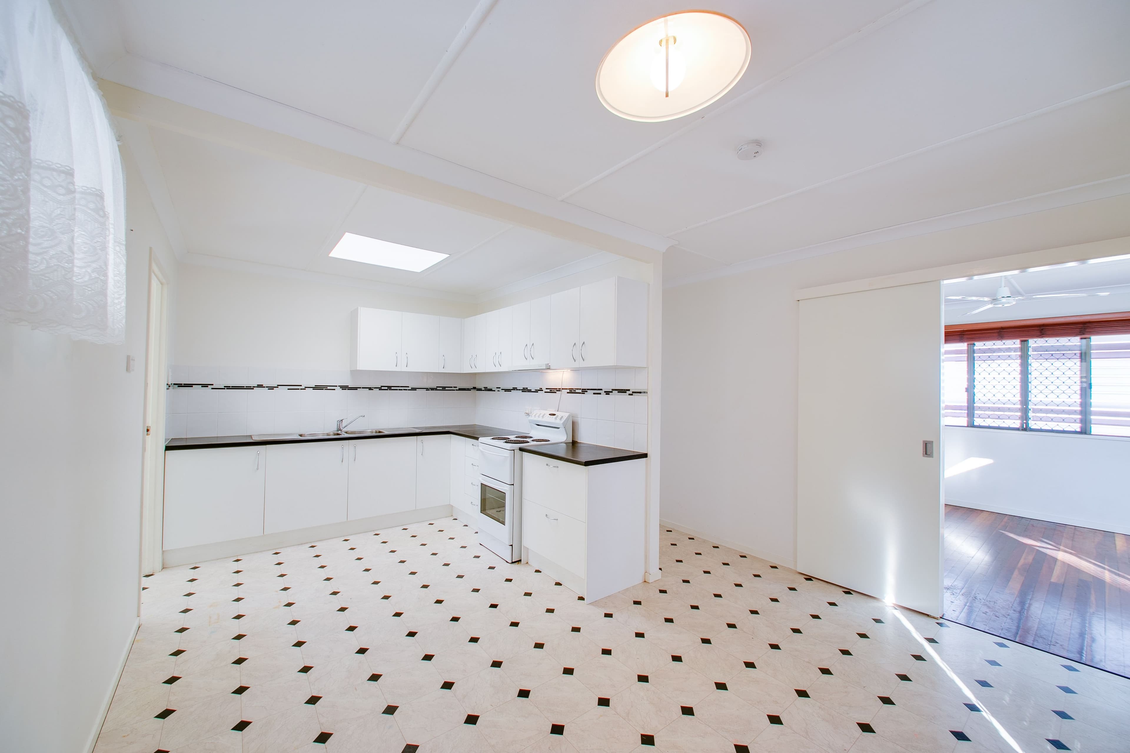 38 McGill Street, Basin Pocket QLD 4305, Basin Pocket - Thumbnail 4
