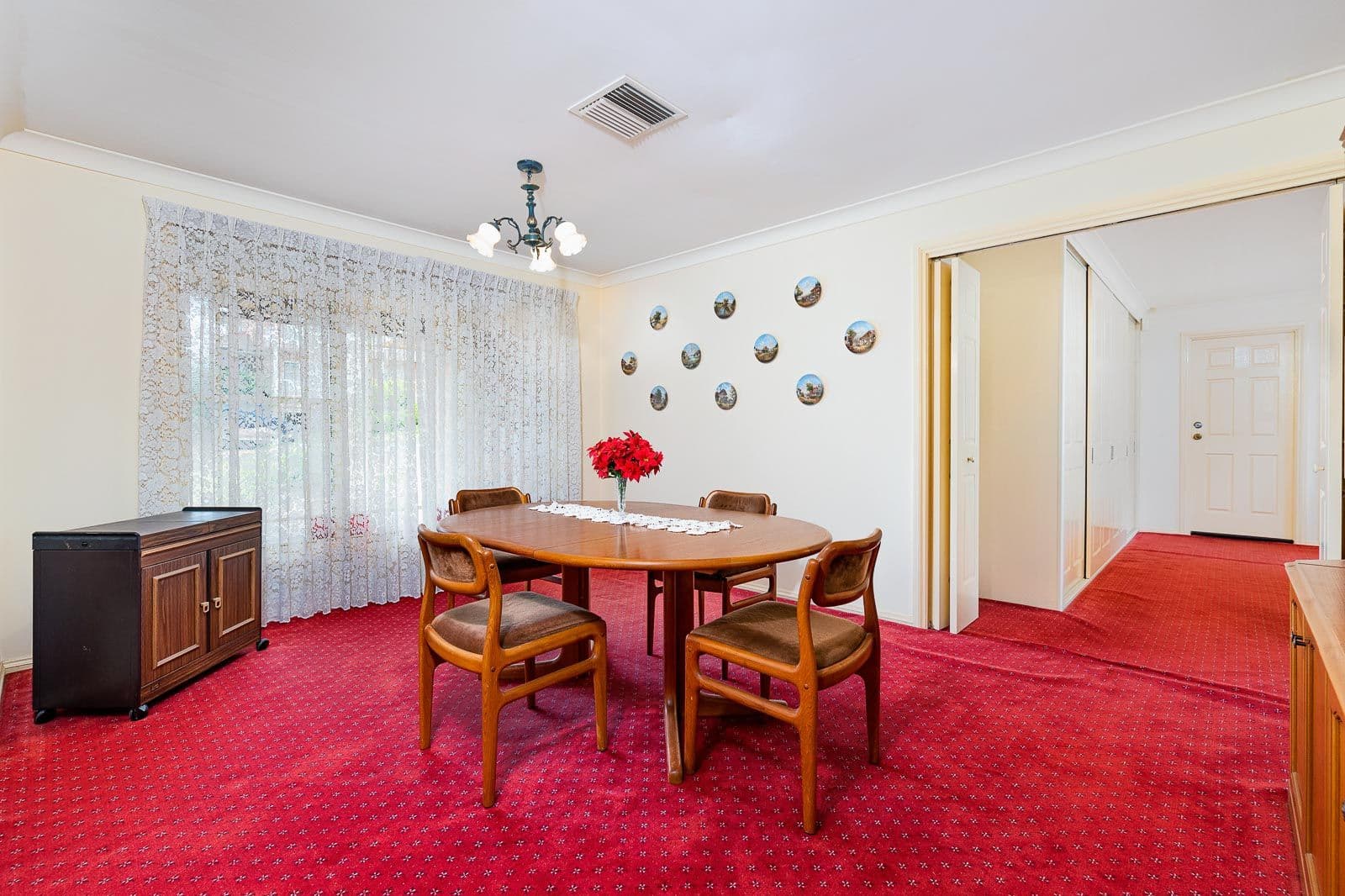7 Beaumaris Avenue, Castle Hill NSW 2154, Castle Hill - Thumbnail 4