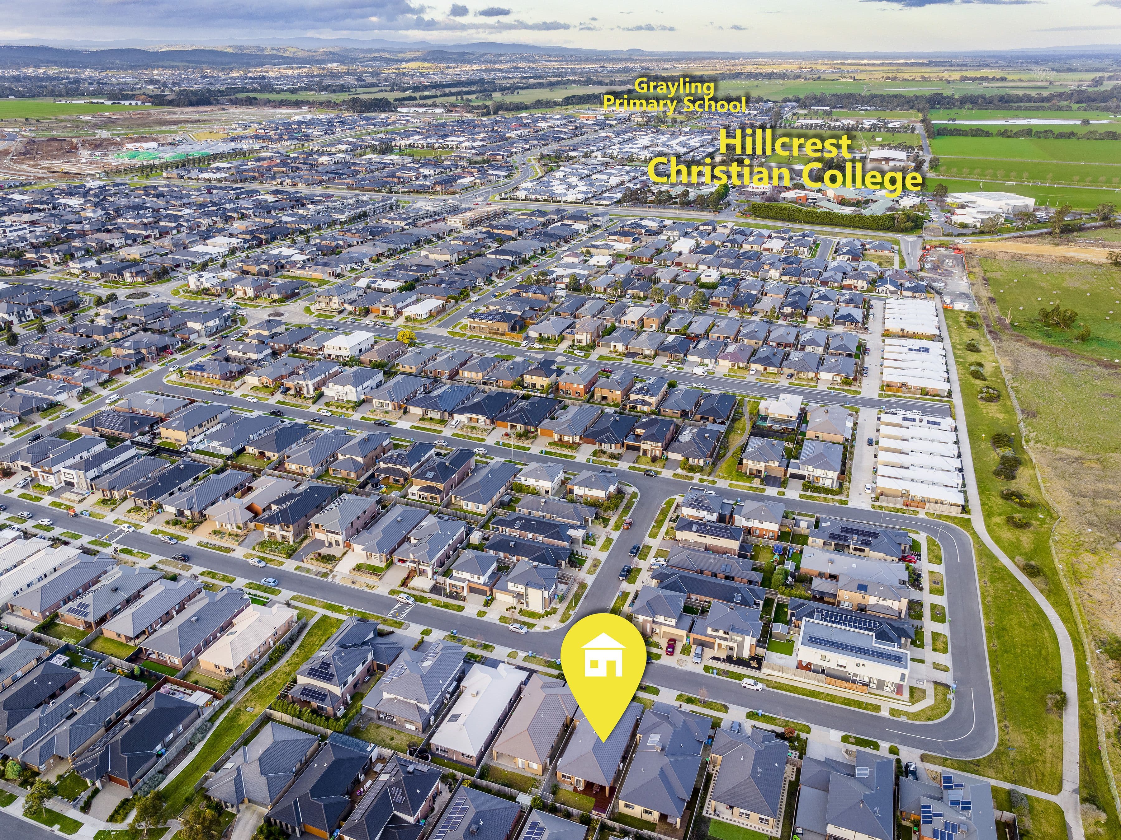 44 Barley Crescent, Clyde North VIC 3978, Clyde North - Thumbnail 2