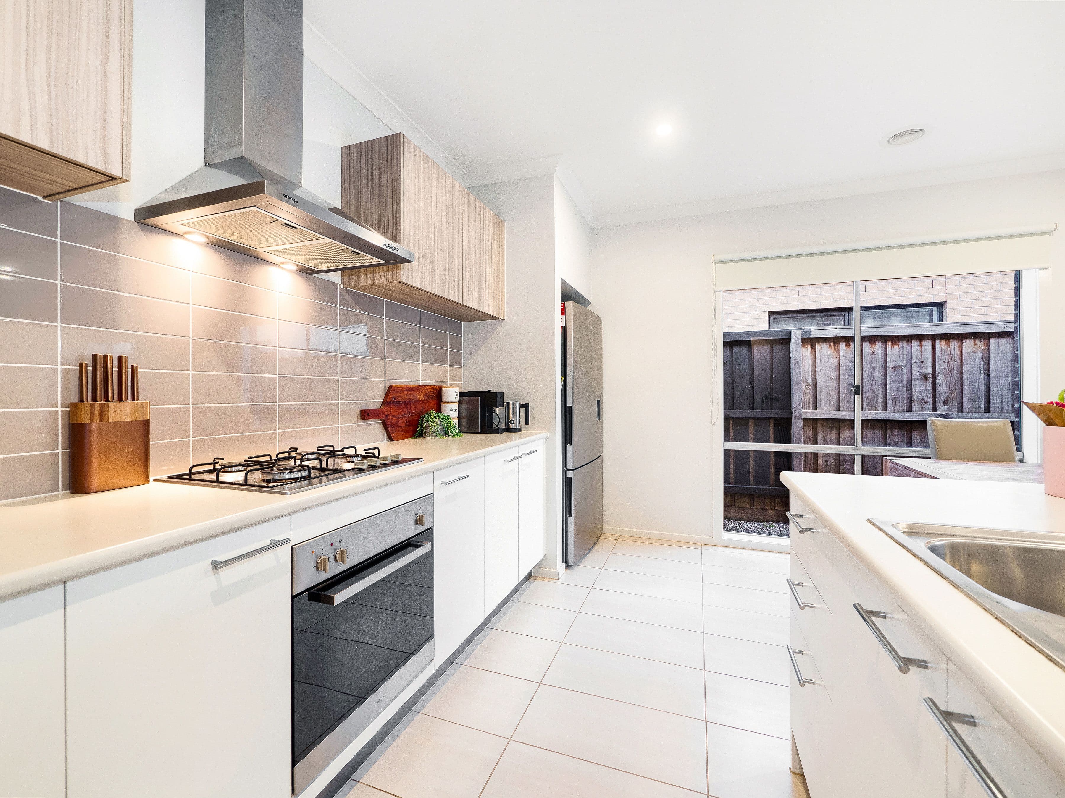 44 Barley Crescent, Clyde North VIC 3978, Clyde North - Thumbnail 5