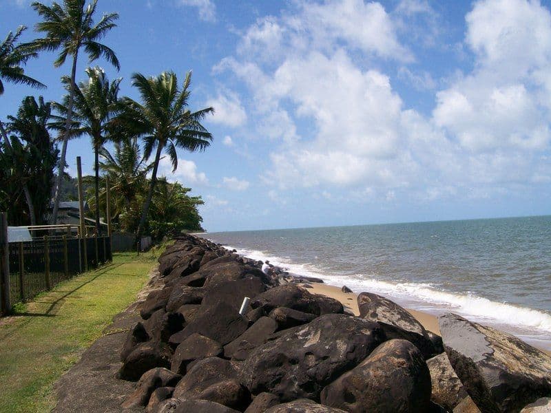 38 Elizabeth Street, Flying Fish Point QLD 4860, Flying Fish Point - Thumbnail 5