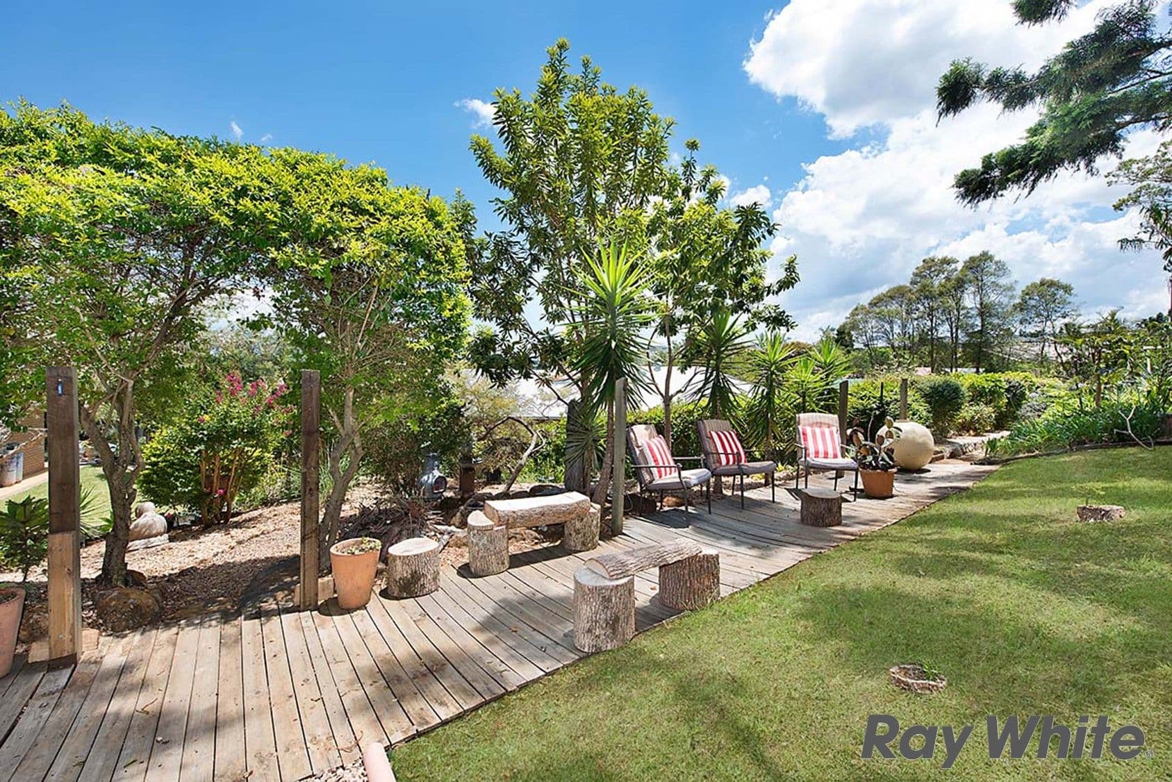4 Jacaranda Place, Maleny QLD 4552, Maleny - Thumbnail 2