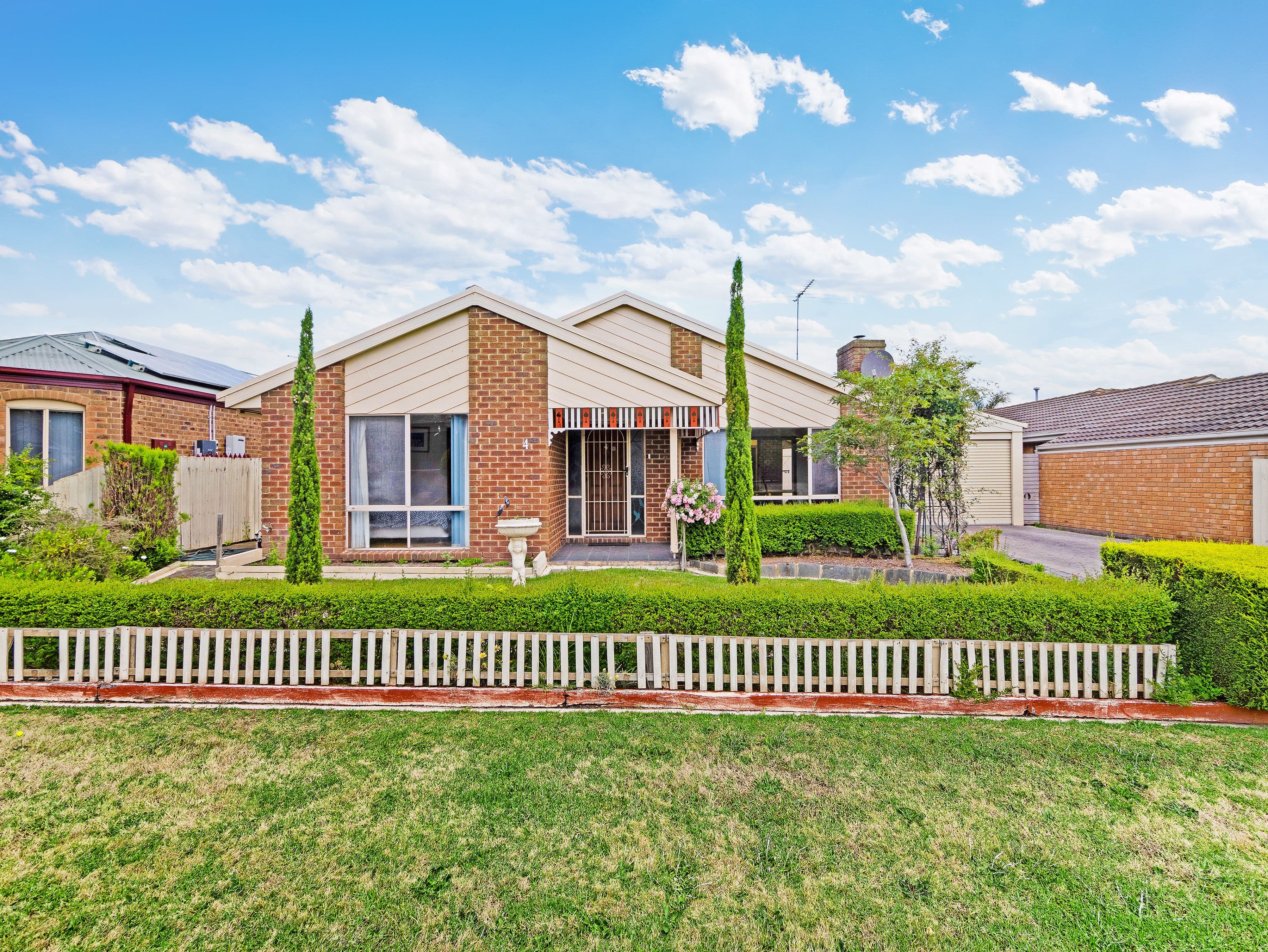 4 Forsyth Court, Cranbourne North VIC 3977, Cranbourne North - Image 1