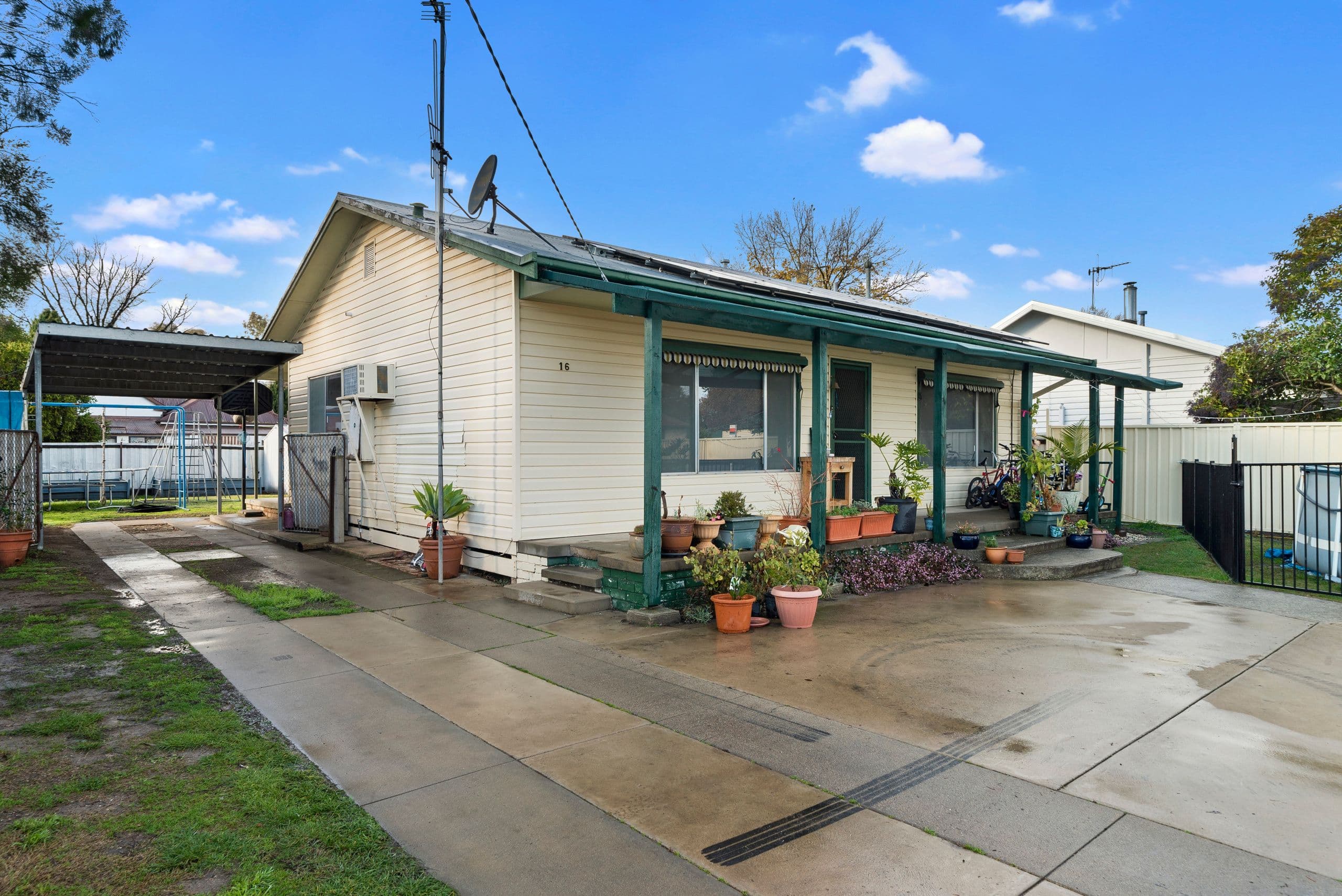 16 Holloway Street, Benalla VIC 3672, Benalla - Image 1