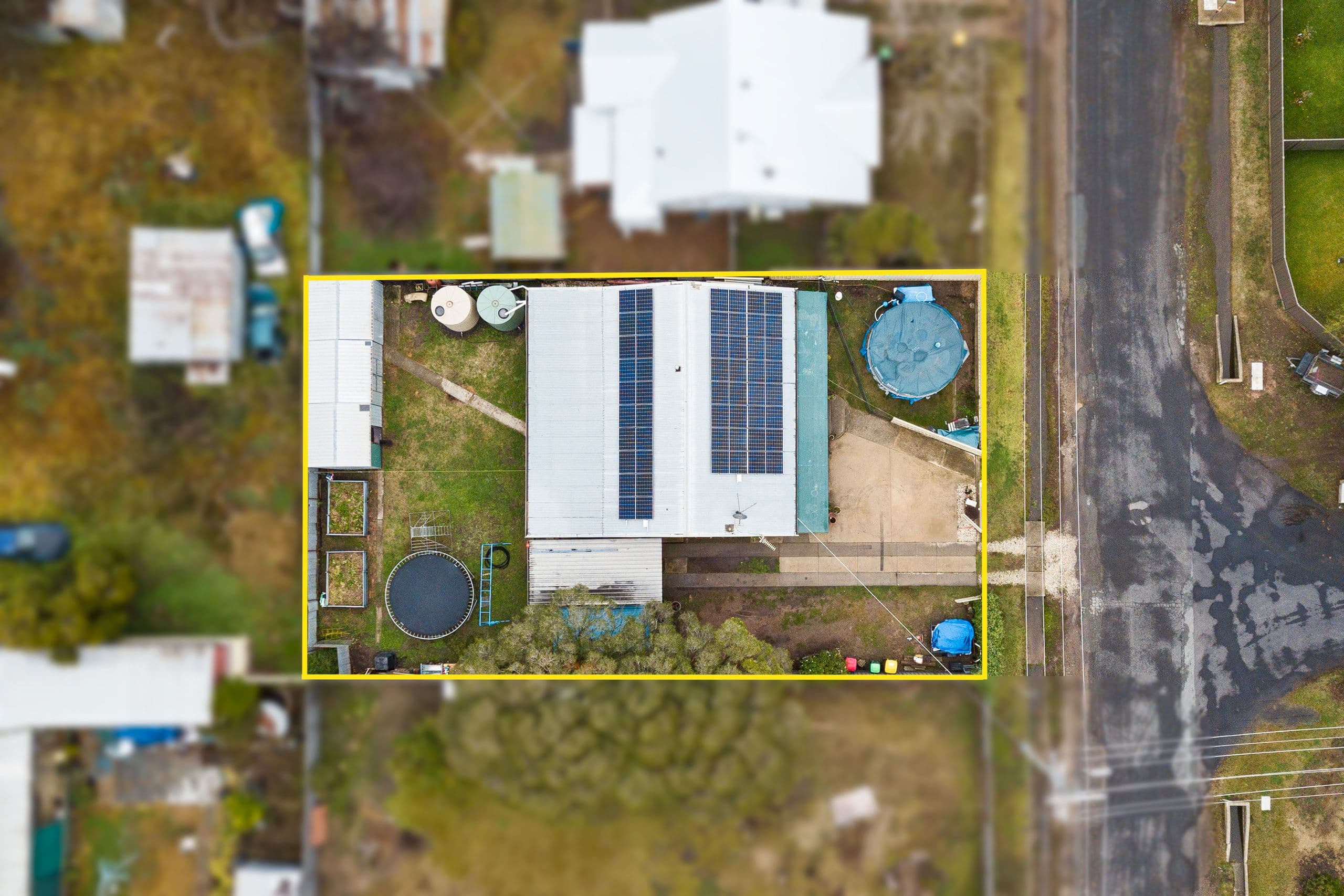 16 Holloway Street, Benalla VIC 3672, Benalla - Thumbnail 2