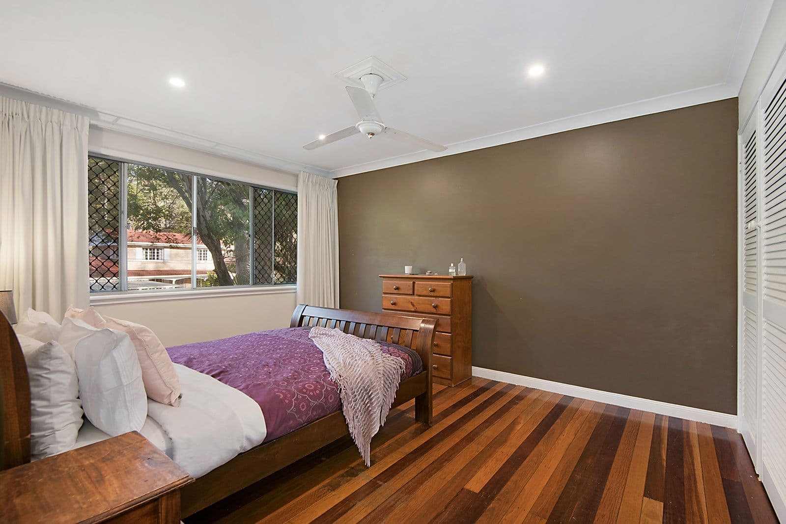 31 Fallbrook Street, Kenmore QLD 4069, Kenmore - Thumbnail 5