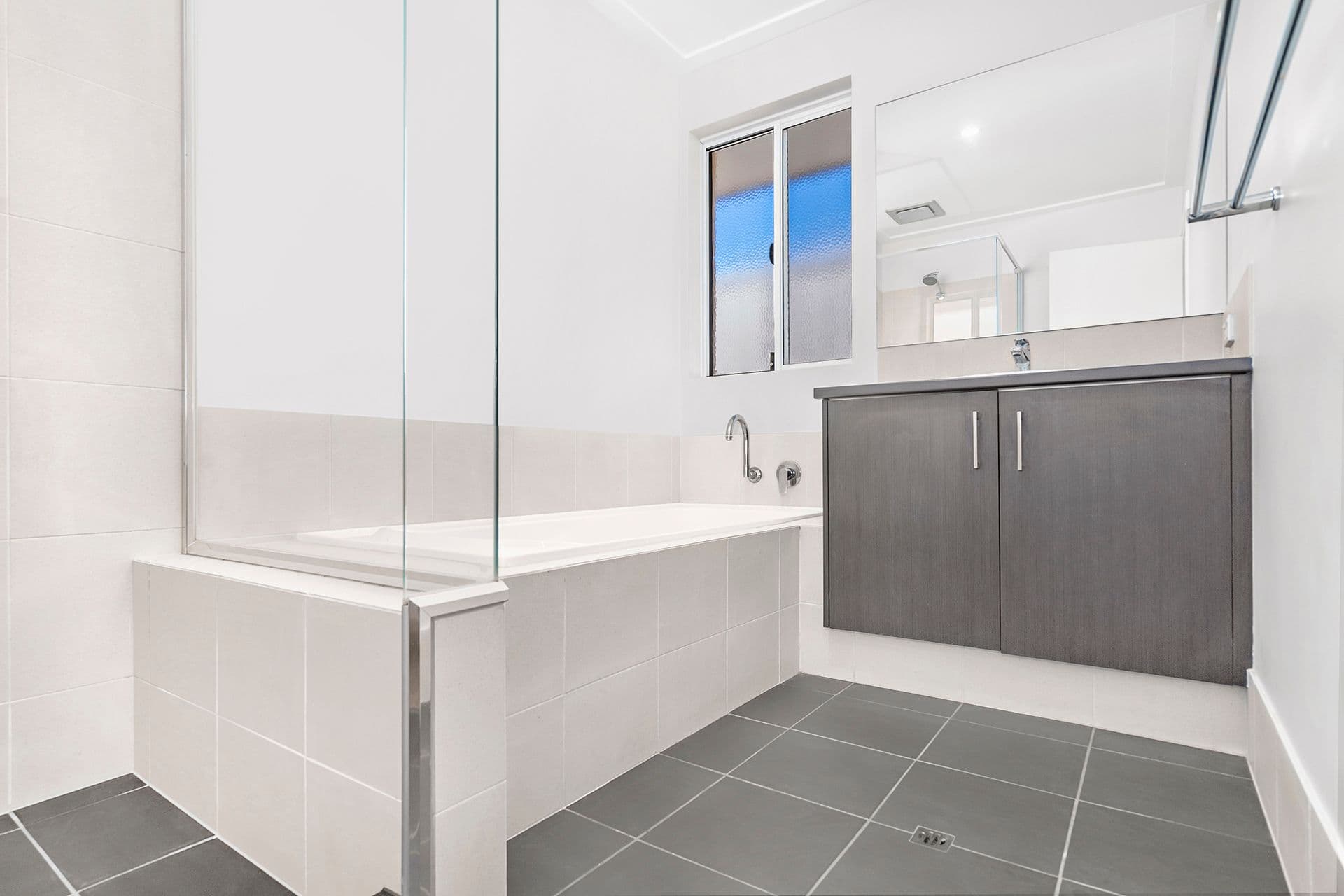 4 Beachcomber Hill, Glenfield WA 6532, Glenfield - Thumbnail 3