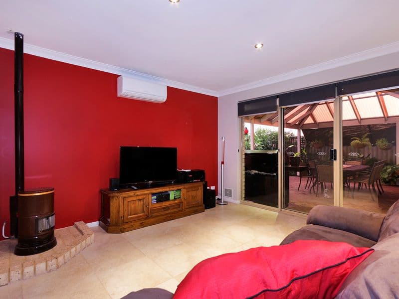 4 Earnshaw Loop, Leeming WA 6149, Leeming - Thumbnail 4