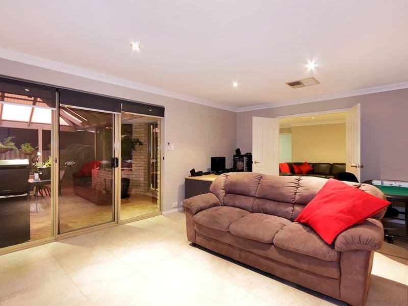 4 Earnshaw Loop, Leeming WA 6149, Leeming - Thumbnail 6