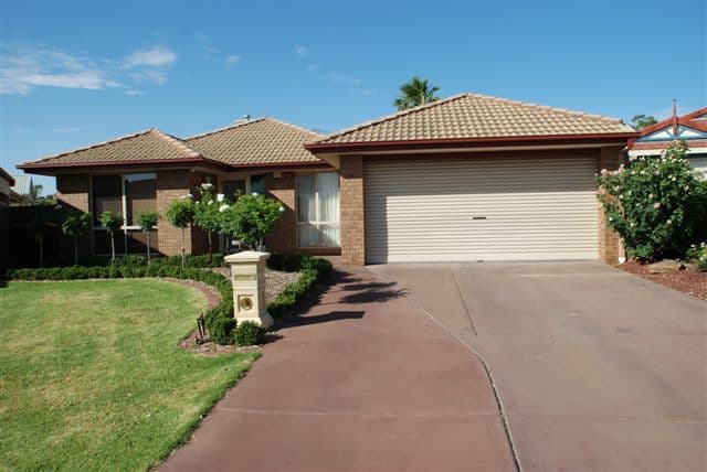 12 Holmeswood Court, PARA HILLS WEST SA 5096, Para Hills West - Image 1