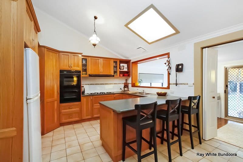9 Alfred Court, BUNDOORA VIC 3083, Bundoora - Thumbnail 3