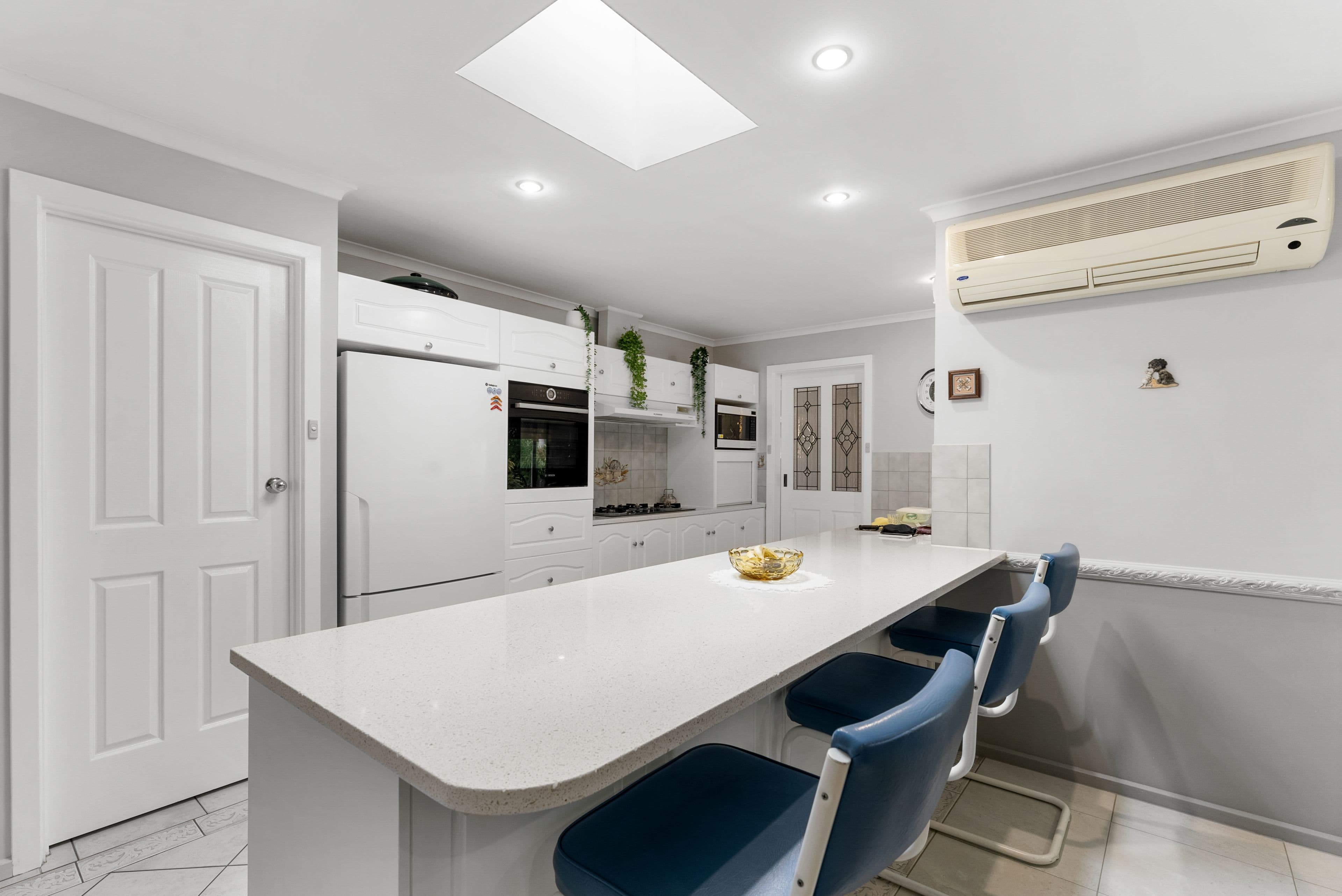 27 Burford Crescent, Redwood Park SA 5097, Redwood Park - Thumbnail 5