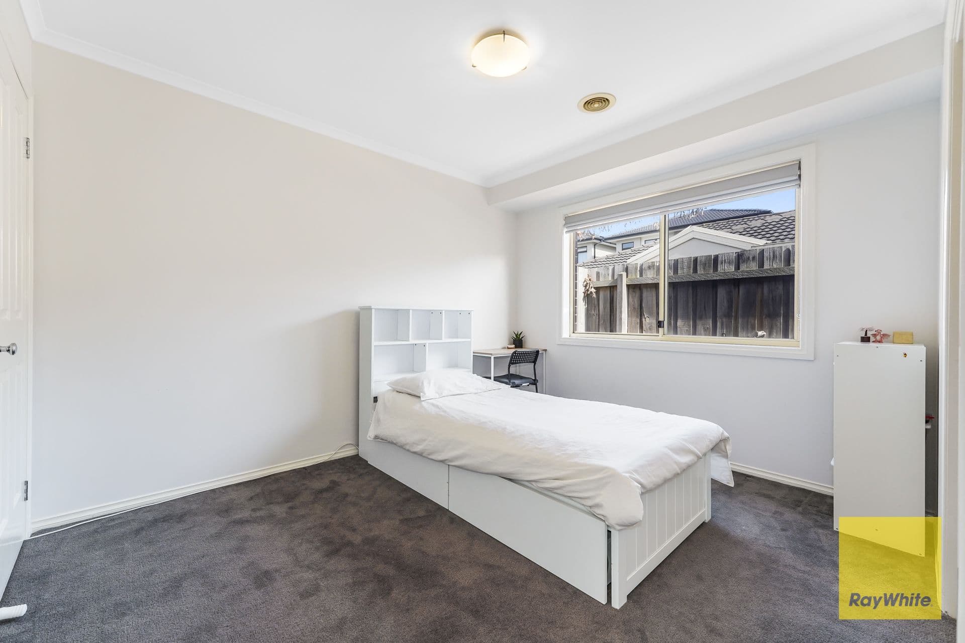 17 Burrows Avenue, Dandenong VIC 3175, Dandenong - Thumbnail 6