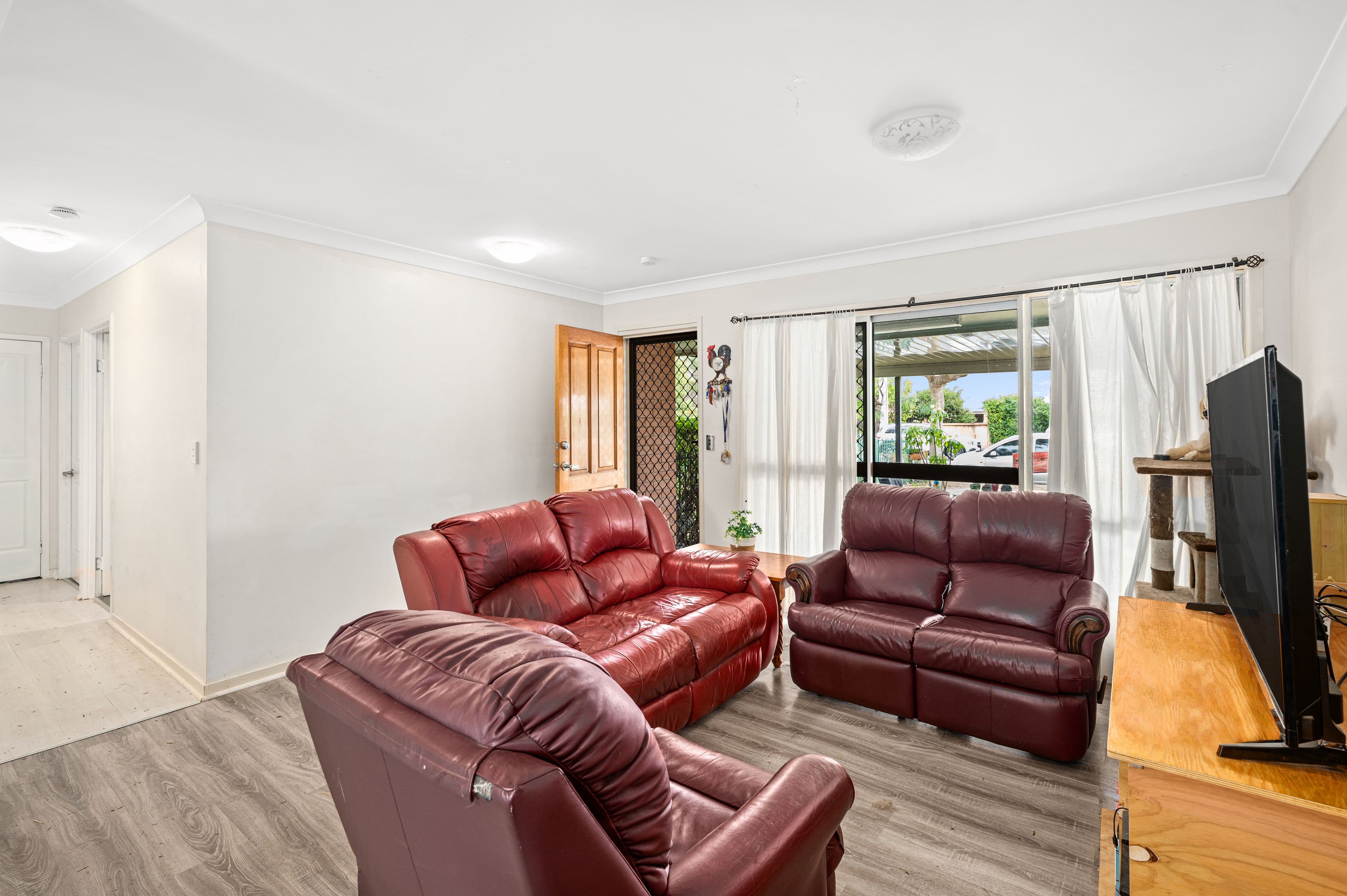 188 Colburn Avenue, Victoria Point QLD 4165, Victoria Point - Thumbnail 2