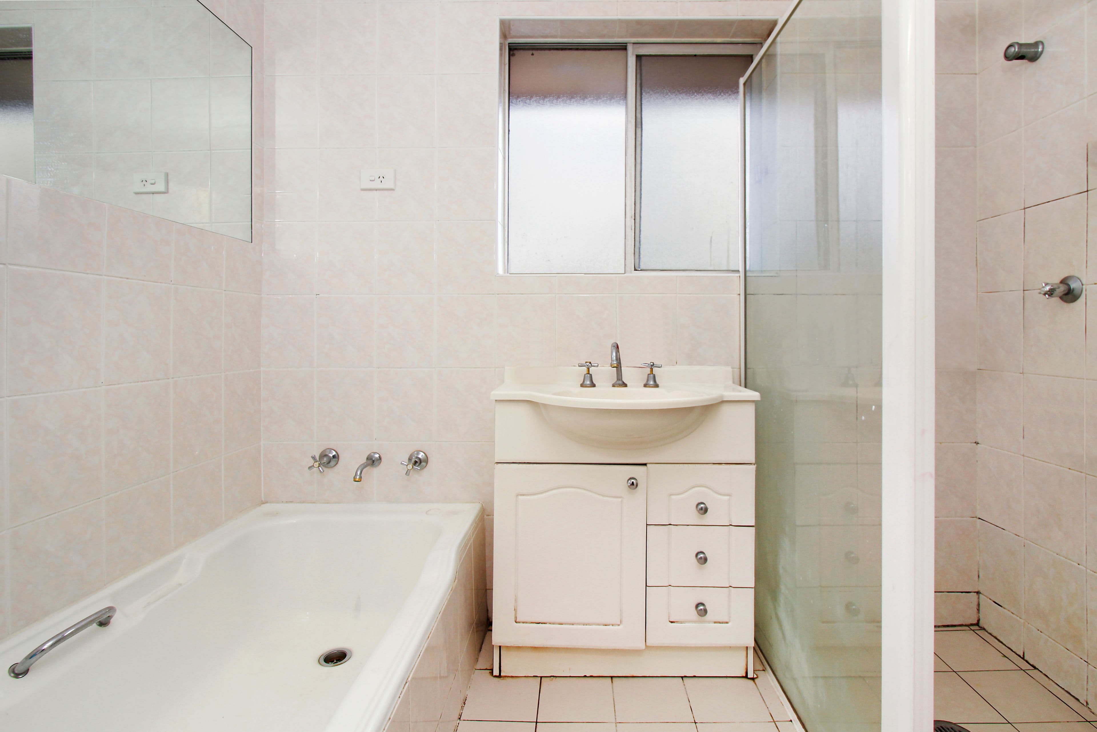 9 Allan Avenue, Belmore NSW 2192, Belmore - Thumbnail 4