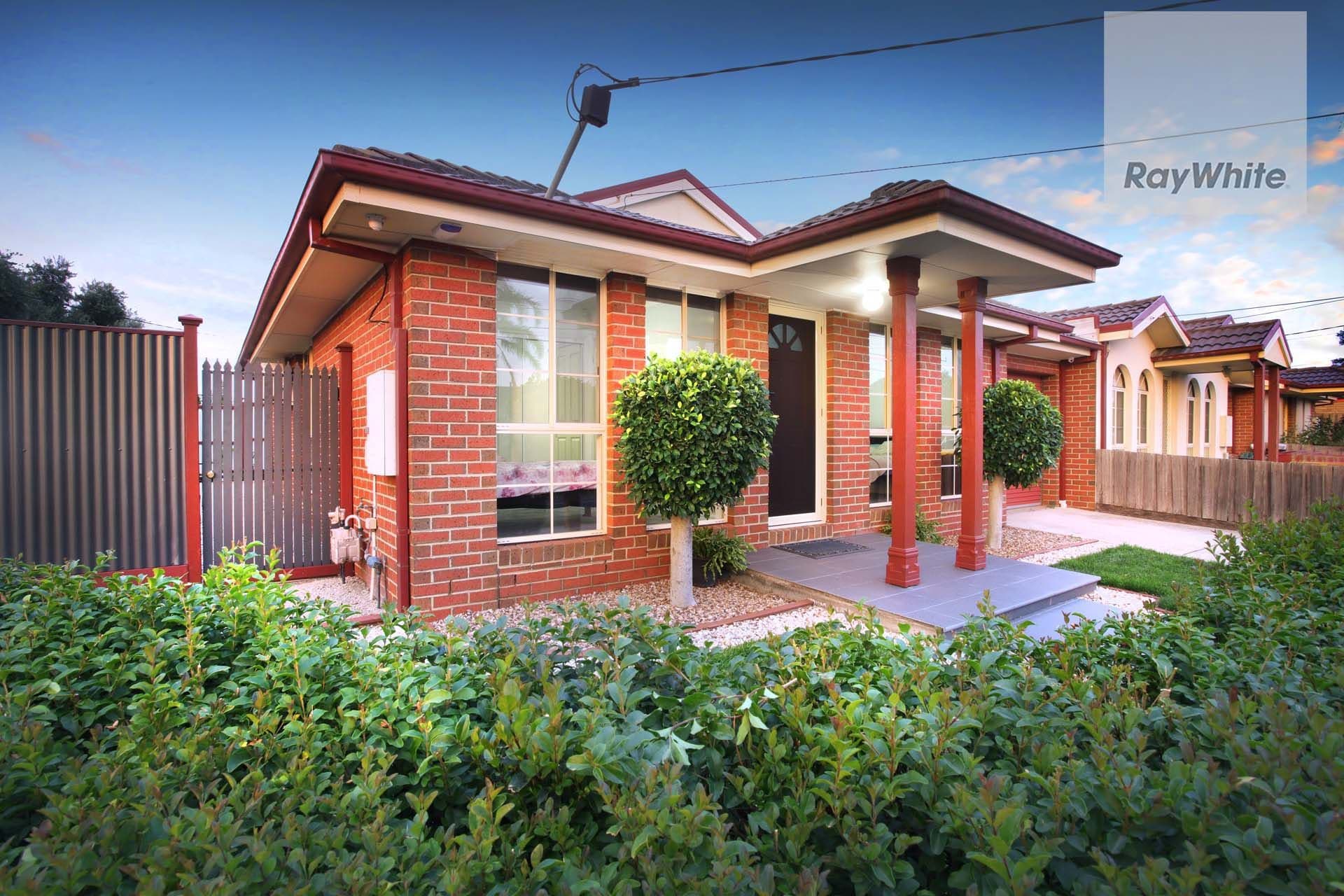56 Roberts Road, Airport West VIC 3042, Airport West - Thumbnail 3