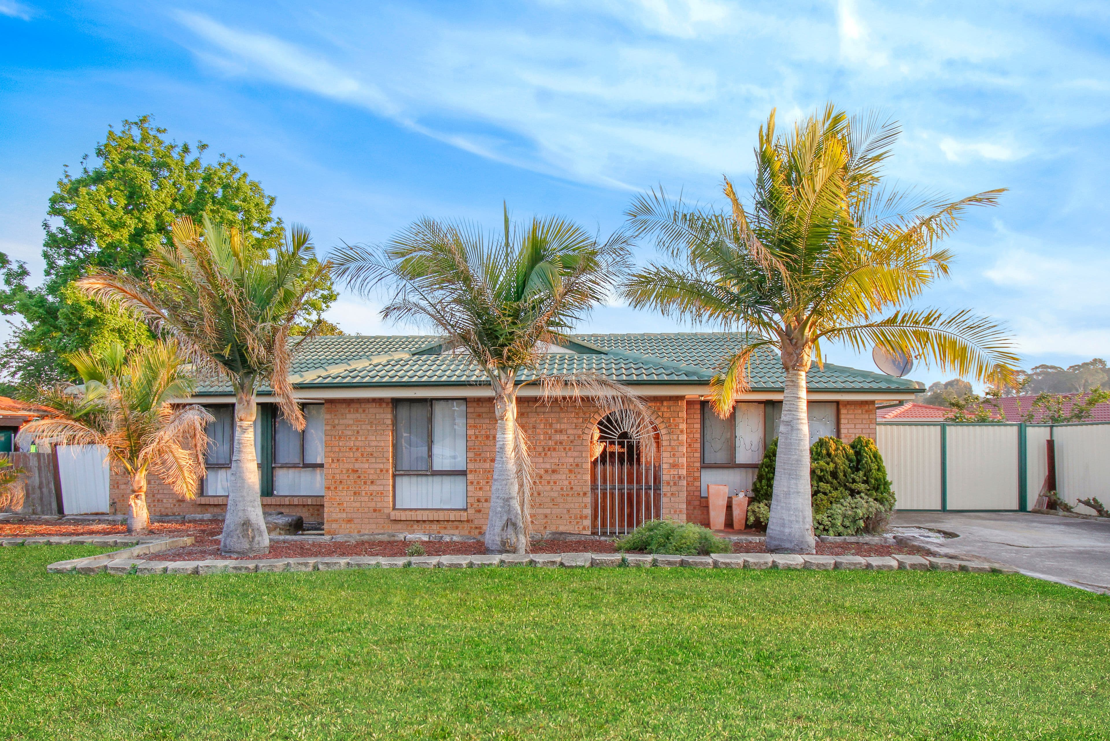 72 Dransfield Road, Edensor Park - Image 1